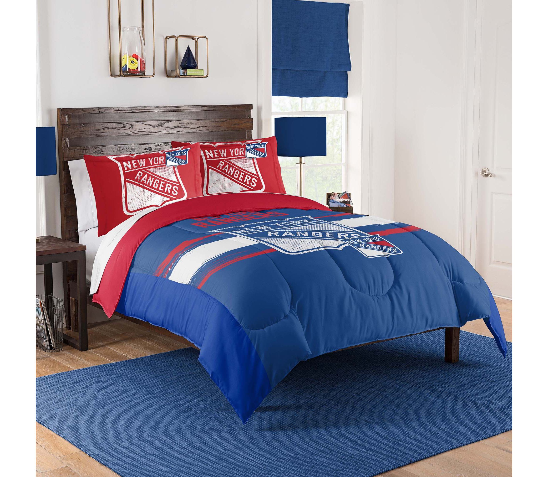 NHL New York Rangers Officially Licenced Comforter & Sham set