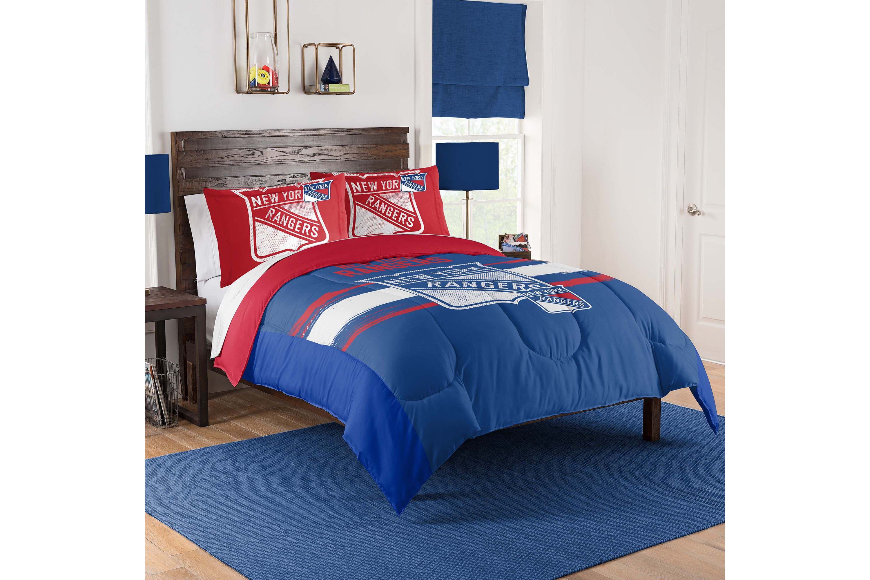 NHL New York Rangers Officially Licenced Comforter & Sham set