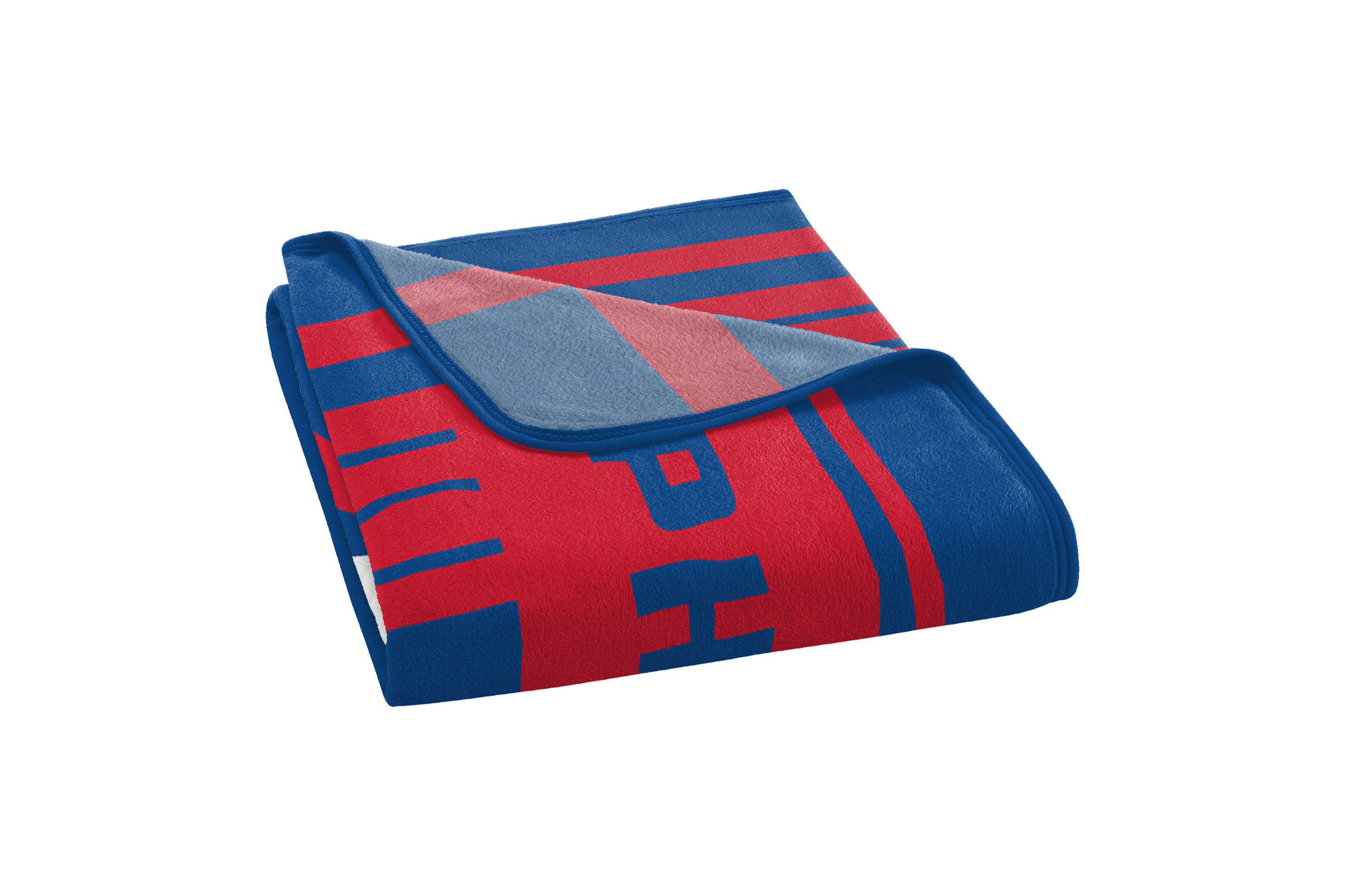NBA Officially Licensed Philadelphia 76ers 46" x 60" Microfiber Throw Blanket