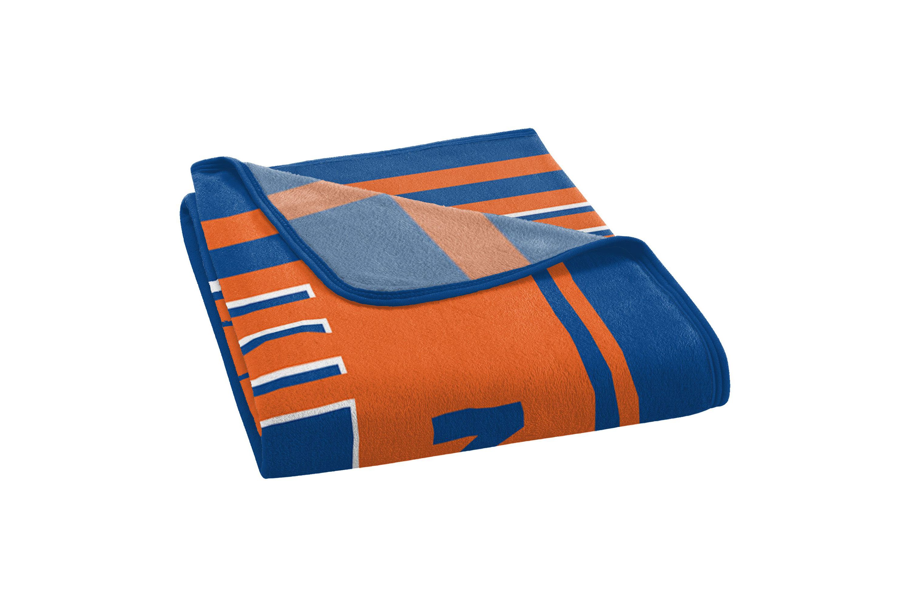 NBA Officially Licensed New York Knicks 46" x 60" Microfiber Throw Blanket