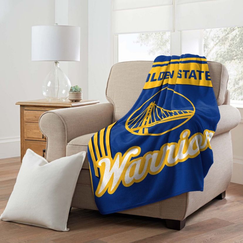 NBA Officially Licenced Golden State Warriors 46" x 60" Microfiber Throw Blanket