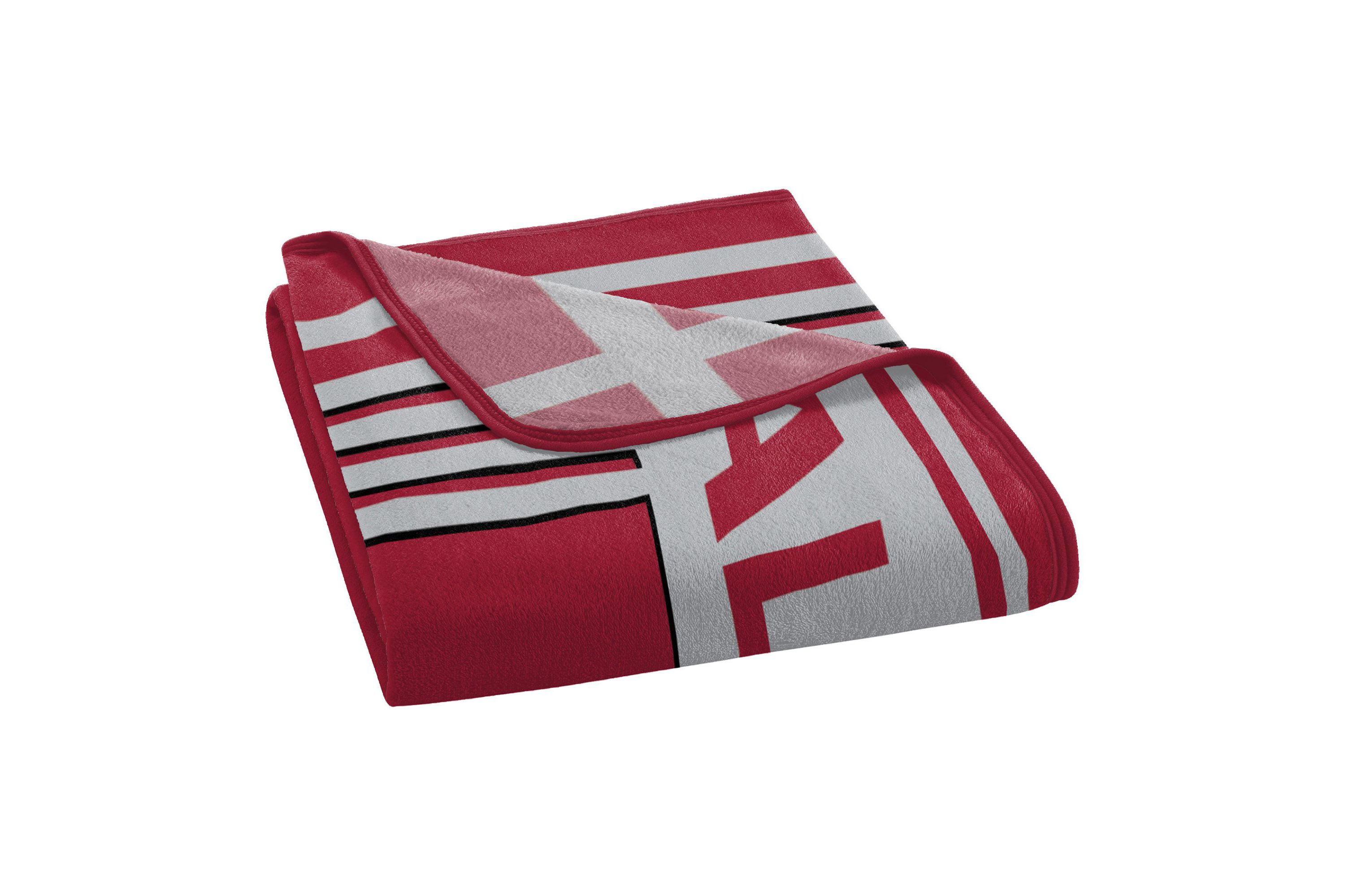 NCAA Officially Licenced Alabama Crimson Tide 46" x 60" Microfiber Throw Blanket