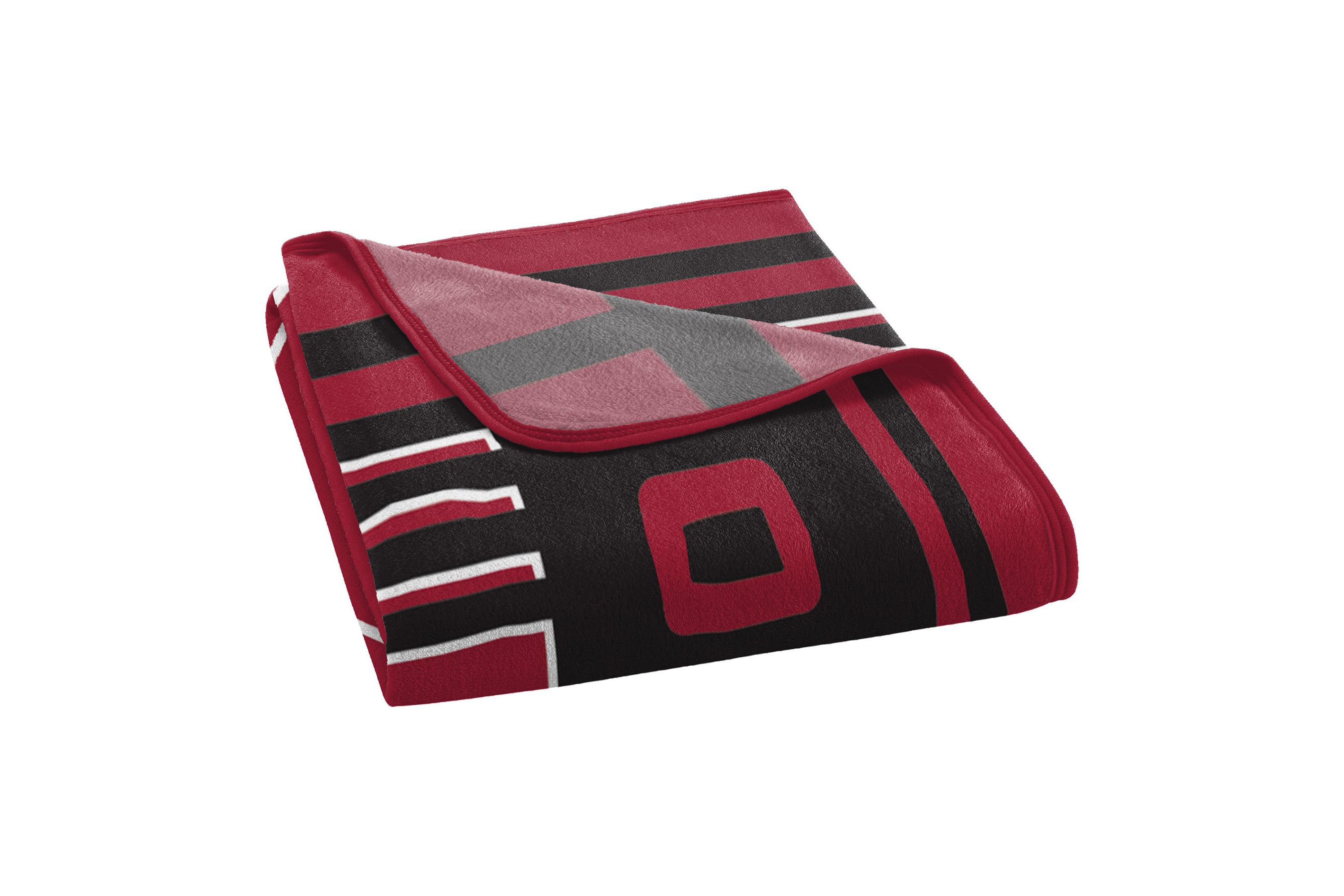 NCAA Officially Licensed Oklahoma Sooners 46" x 60" Microfiber Throw Blanket