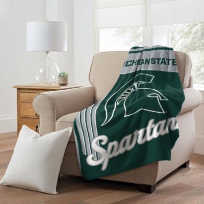 The Northwest Group NCAA Officially Licensed Michigan State Spartans 46" x 60" Microfiber Throw Blanket