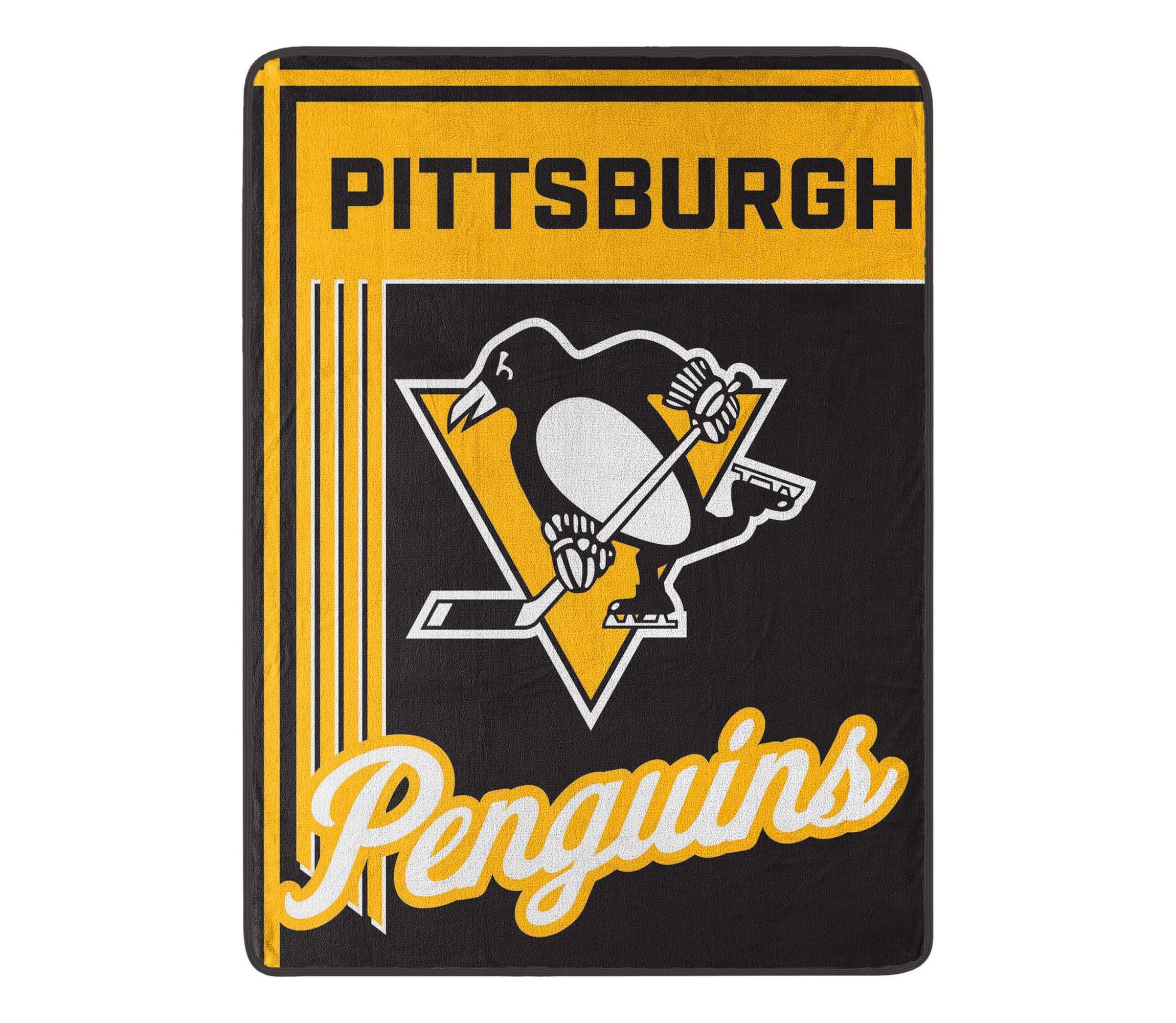 NHL Officially Licenced Pittsburgh Penguins 46" x 60" Microfiber Throw Blanket