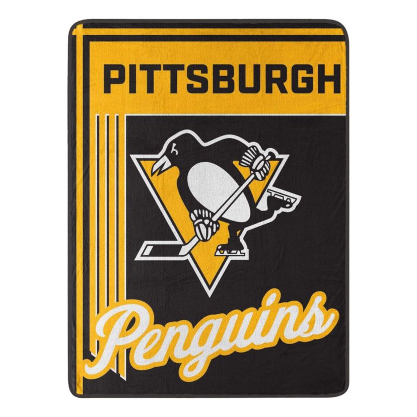 NHL Officially Licenced Pittsburgh Penguins 46" x 60" Microfiber Throw Blanket