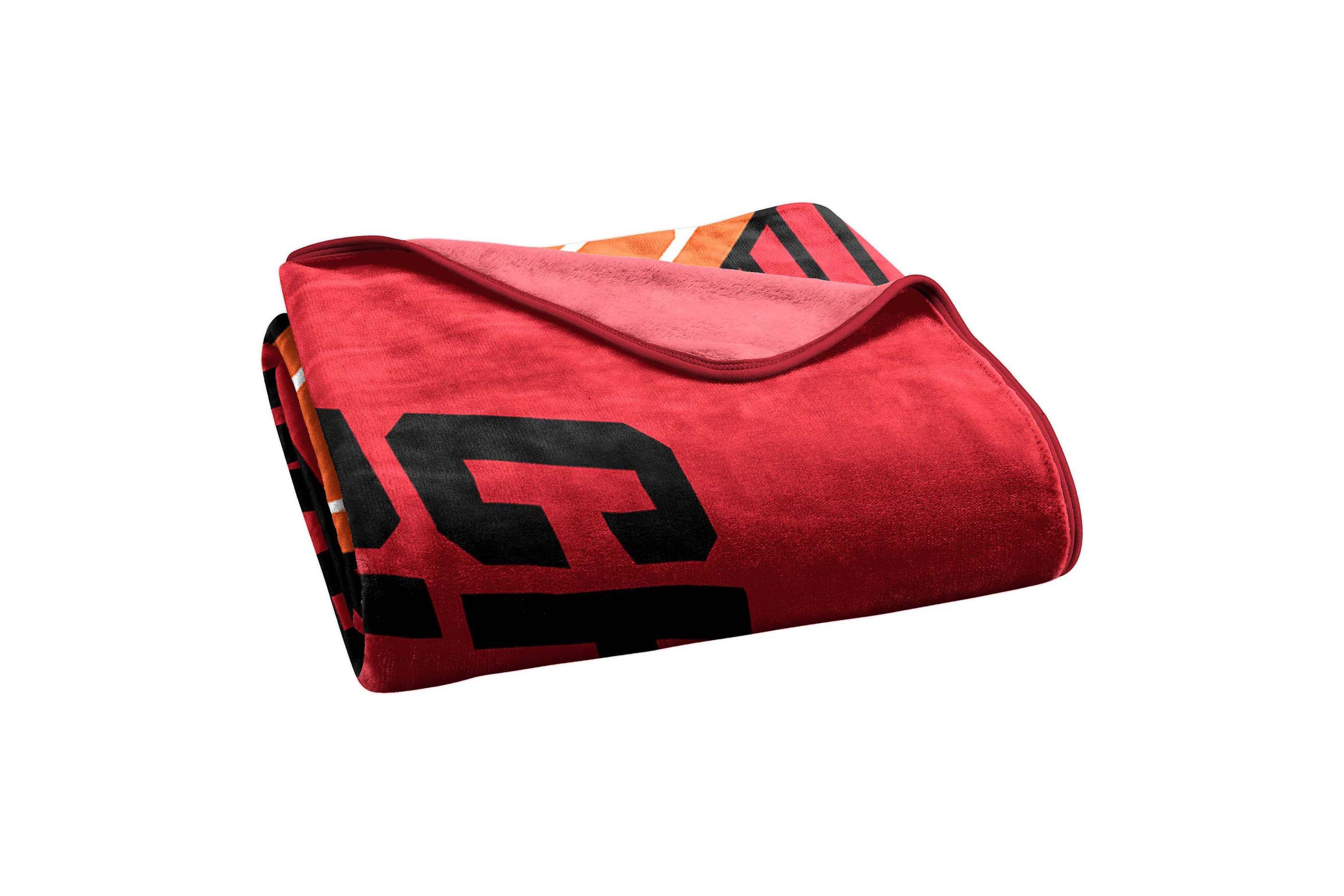 NHL Officially Licenced Chicago Blackhawks 60" x 80" Raschel Throw Blanket