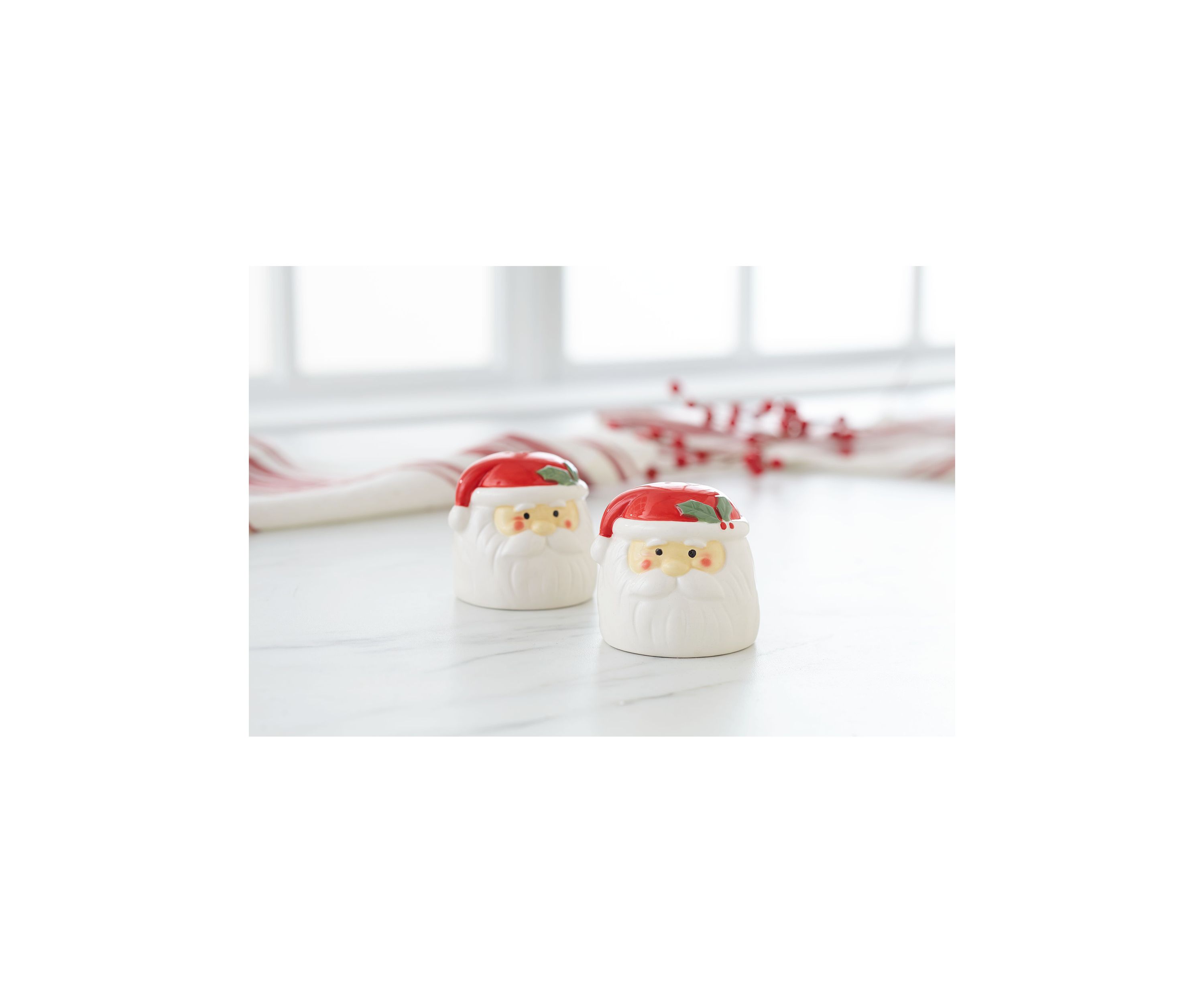 Figural Santa Salt and Pepper Set