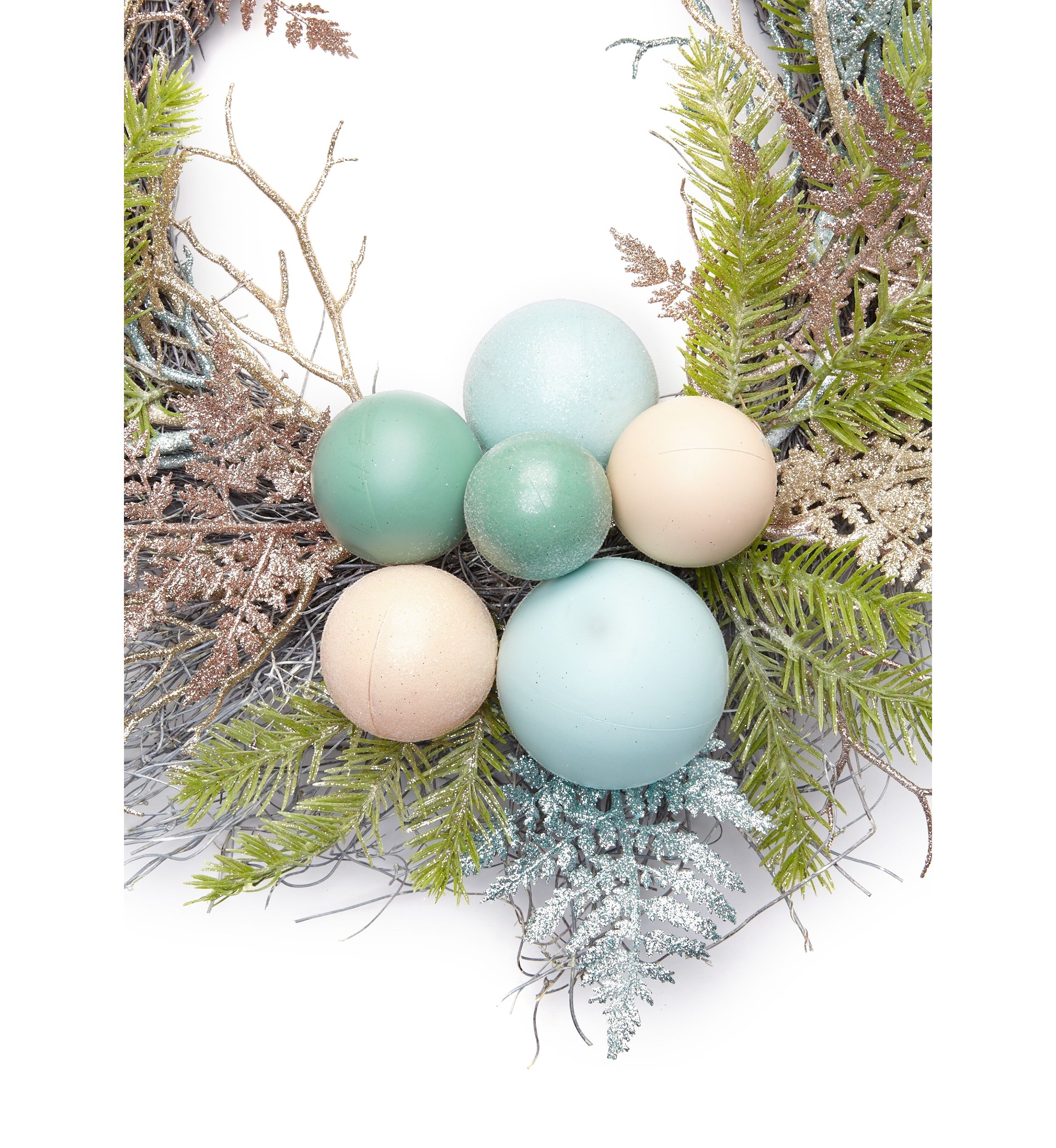 Mixed Coral Wreath