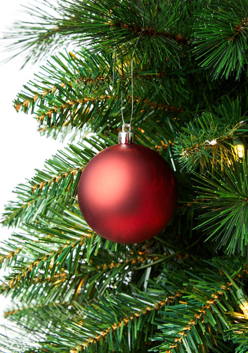 20 Piece Red Green Gold Ornament Set