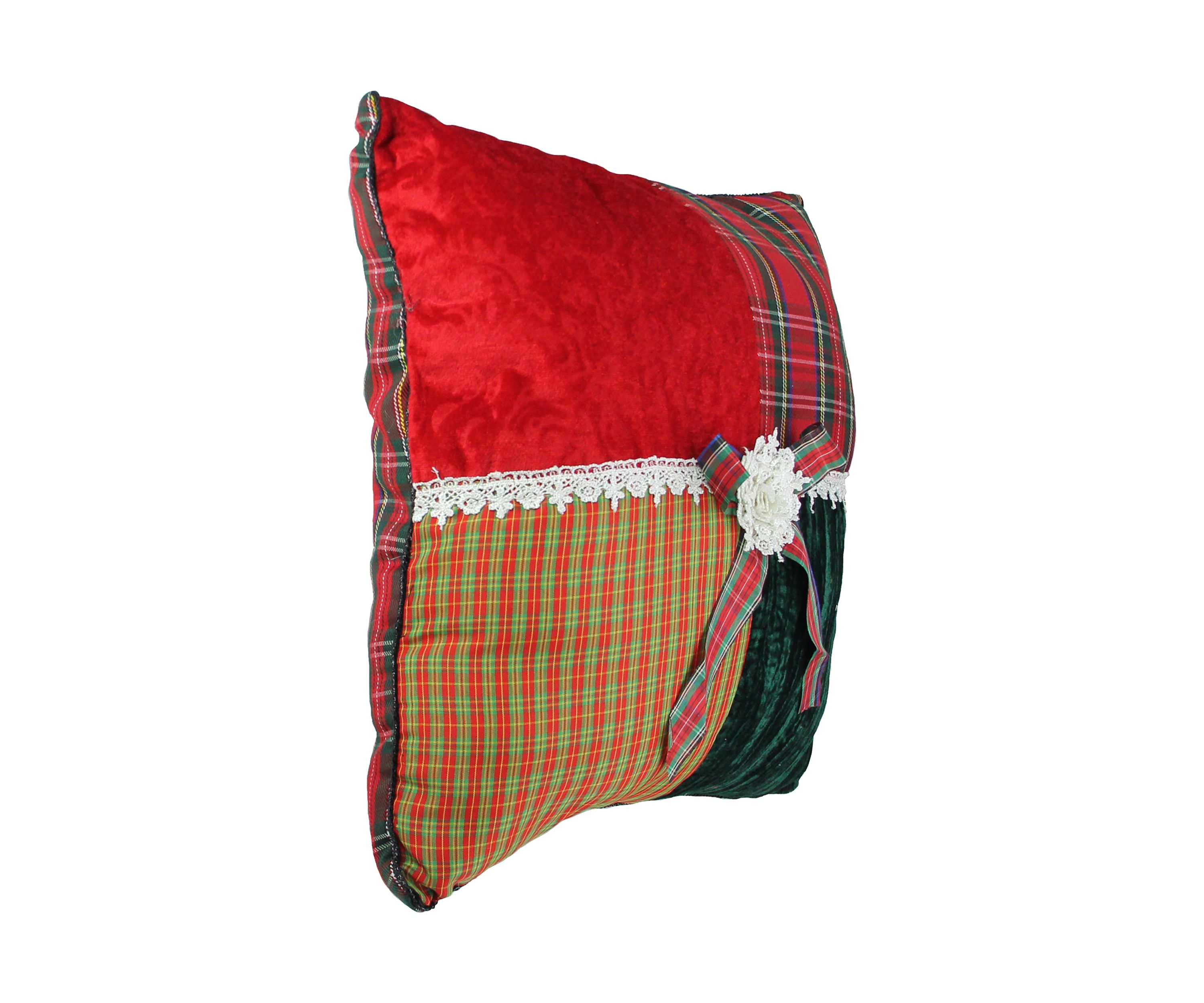15.5Inch Red and Green Plaid Square Christmas Throw Pillow