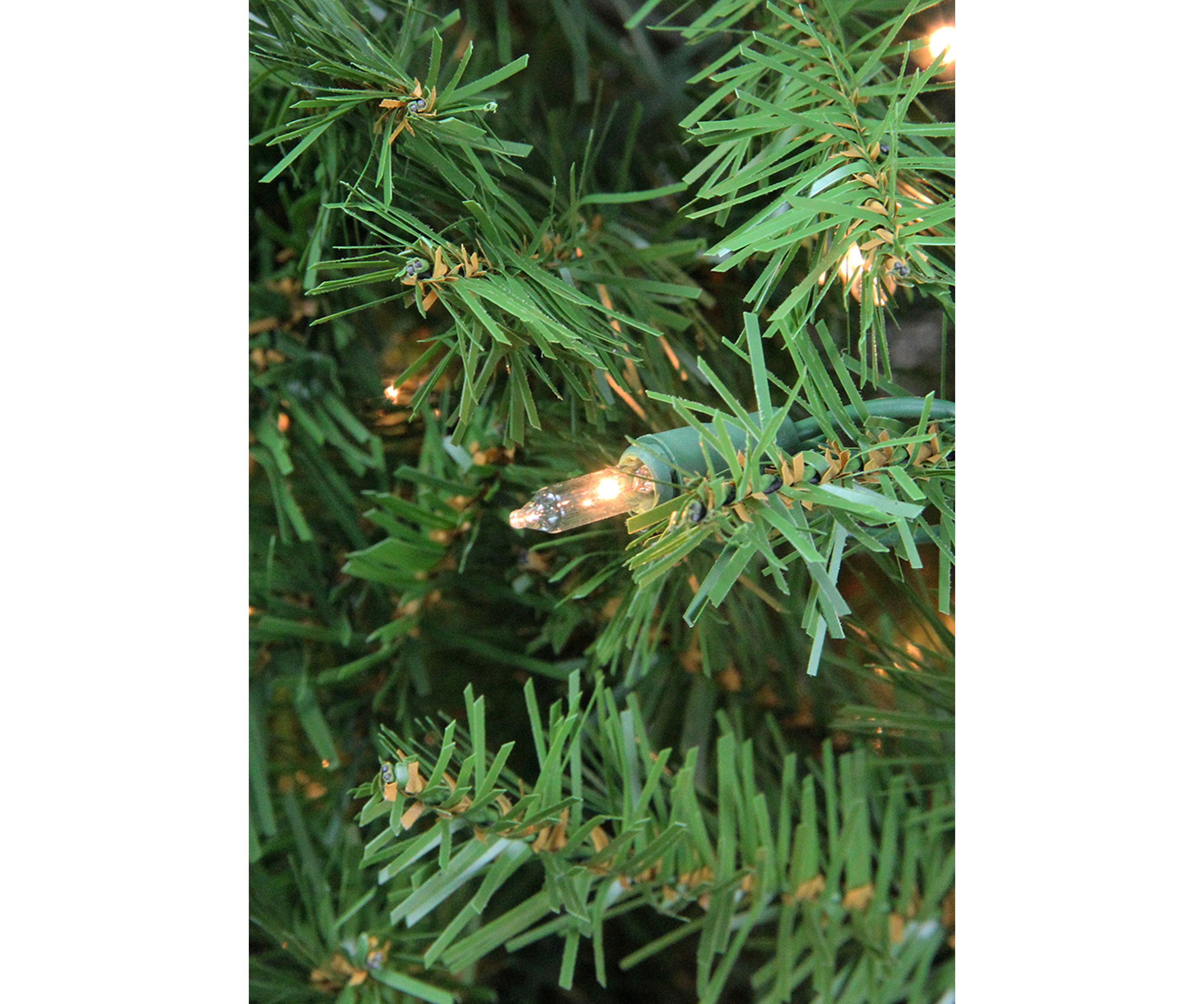 6.5 Pre-Lit Full Artificial Northern Pine Christmas Tree - Clear Lights