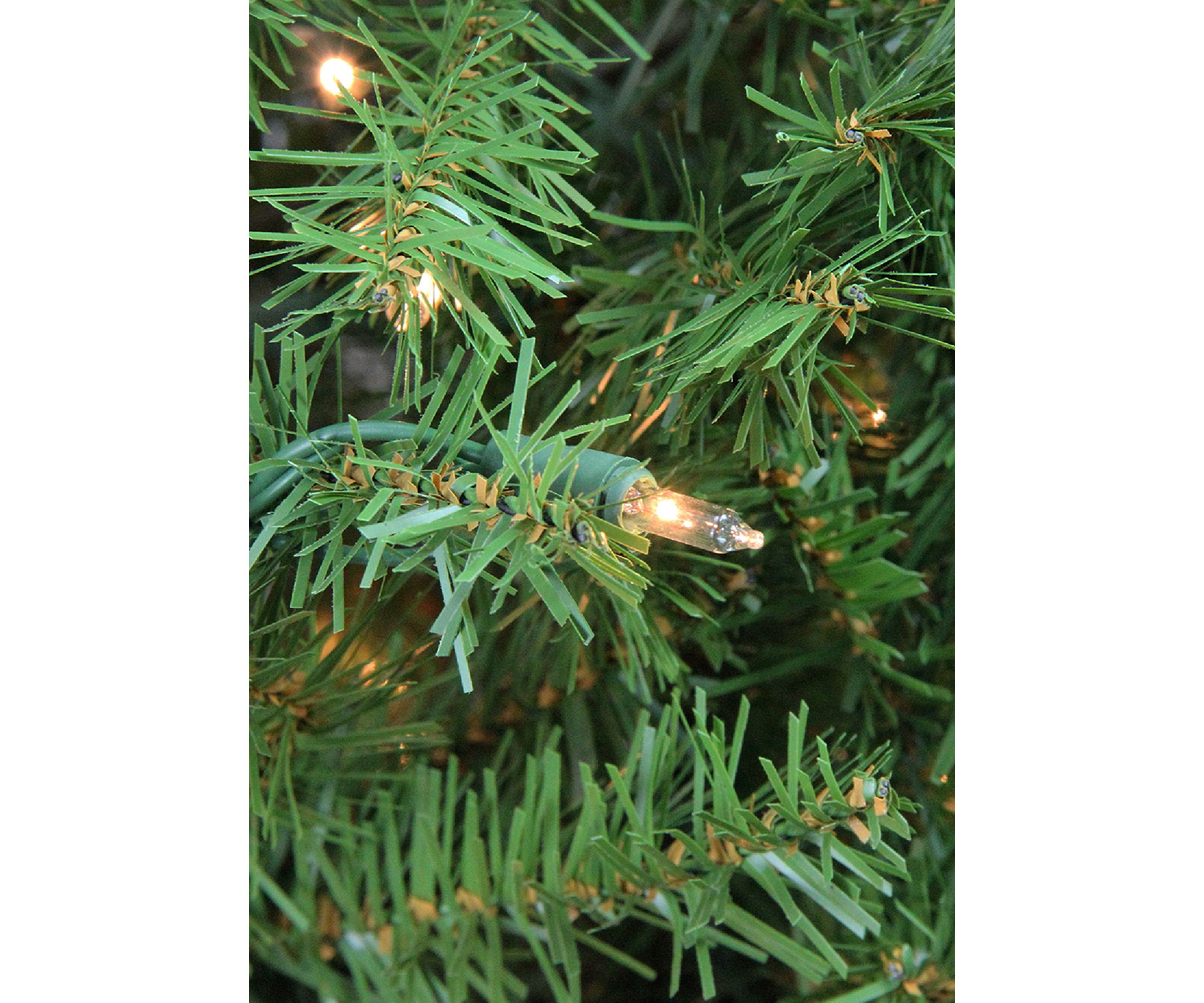 9 Pre-Lit Full Northern Pine Artificial Christmas Tree  Clear Lights