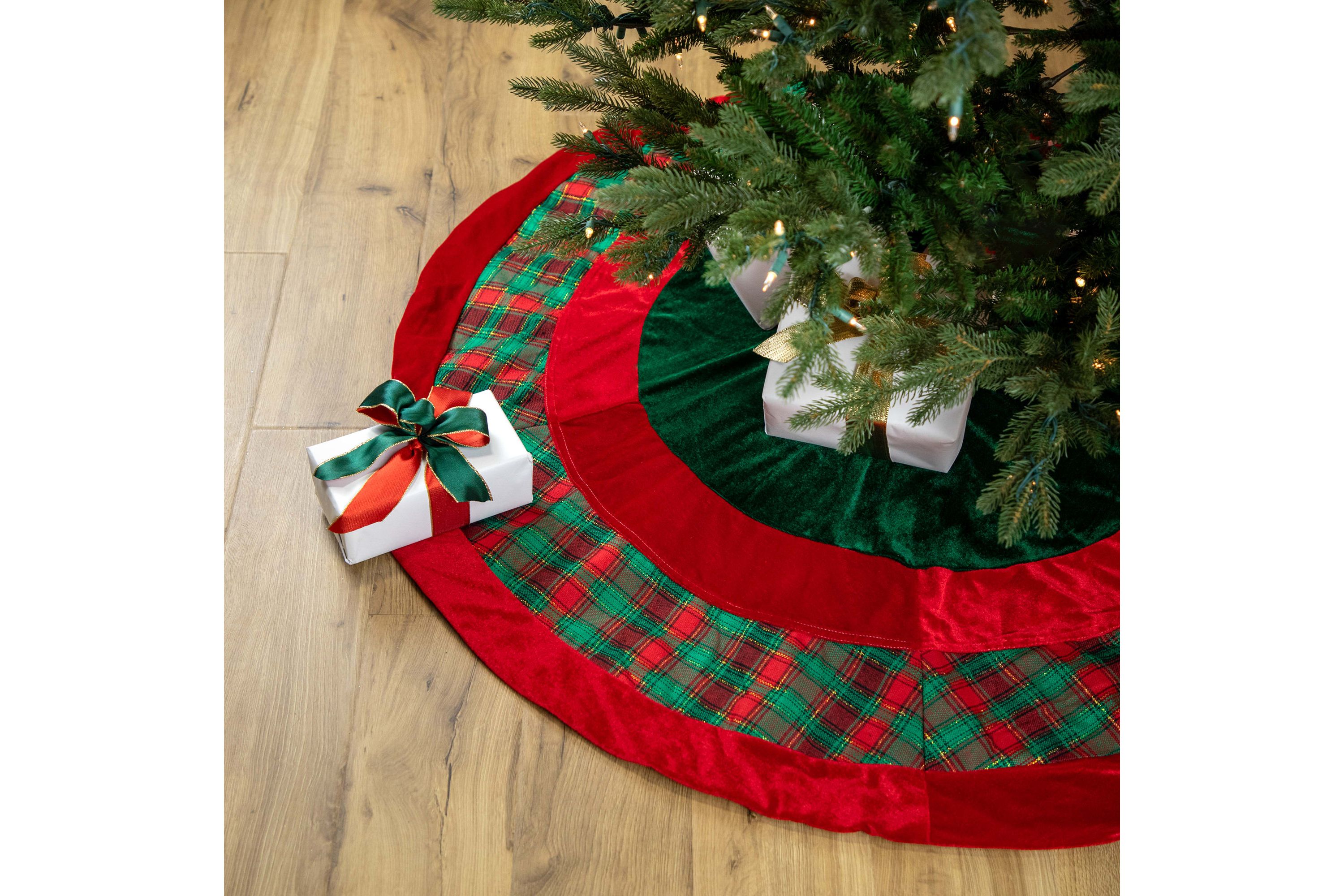 48inch Red and Green Plaid Velveteen Christmas Tree Skirt
