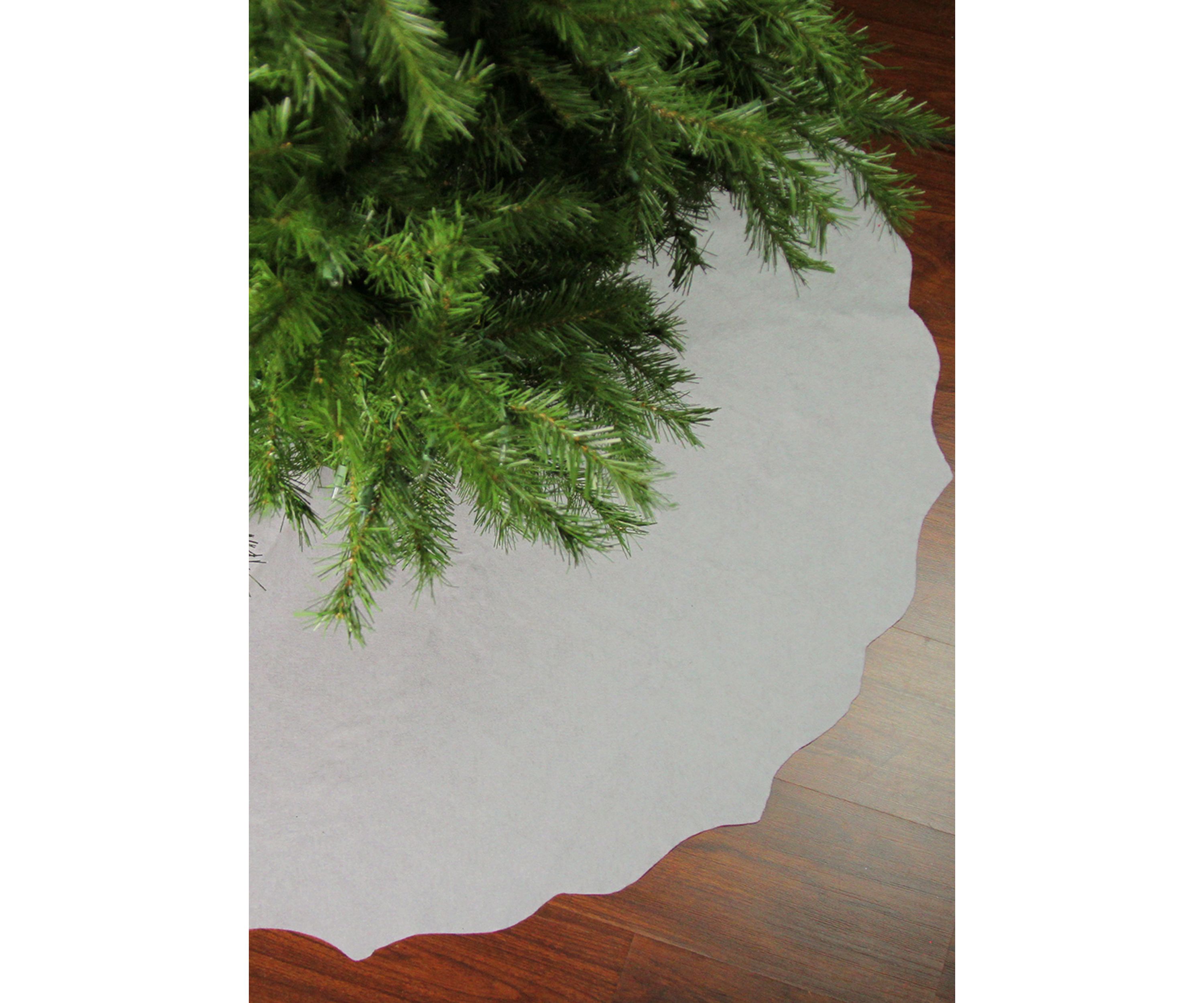 48" White Scalloped Edge Christmas Tree Skirt