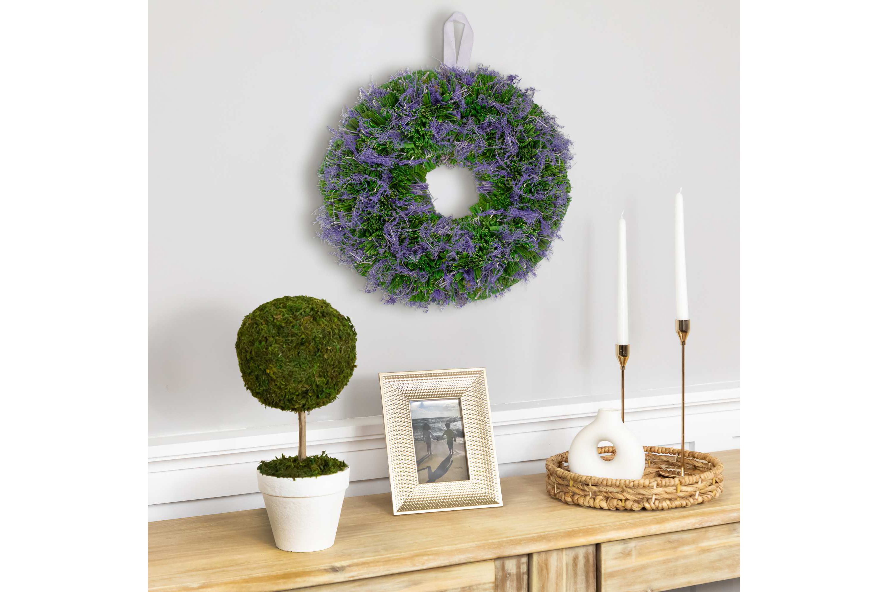 14" Reindeer Moss and Twig Artificial Spring Floral Wreath