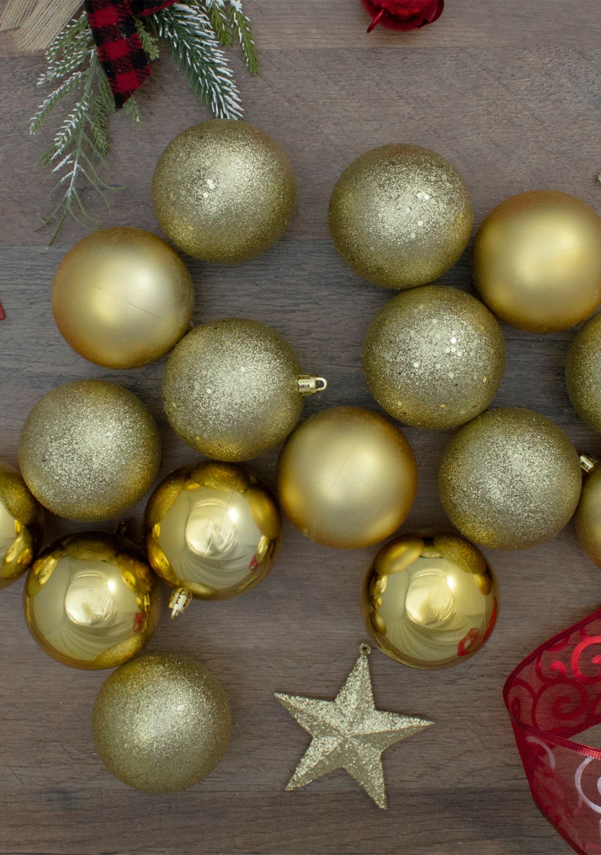 16ct Vegas Gold Shatterproof 4-Finish Christmas Ball Ornaments 3Inch (75mm)