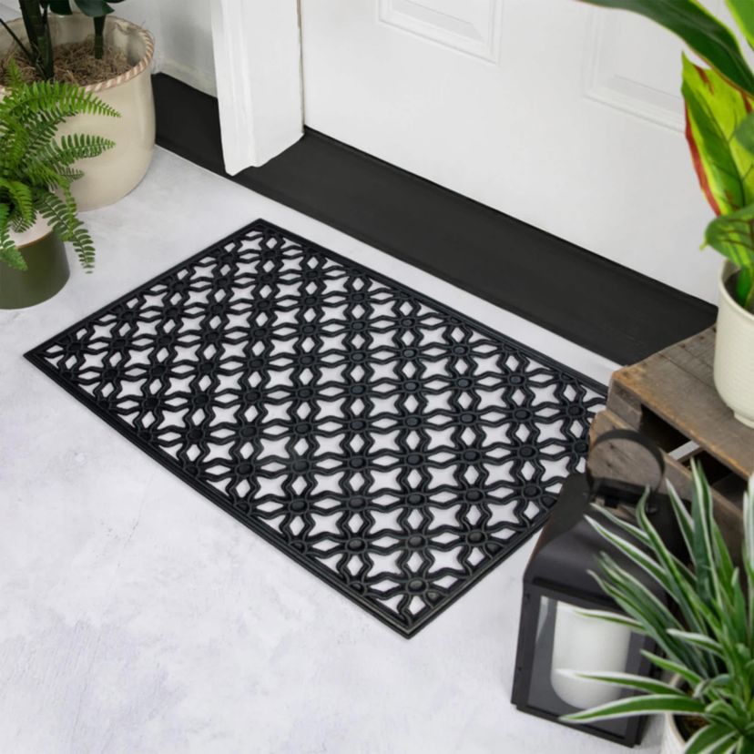 Elegant Quatrefoil Rectangular Door Mat 30" x 18"