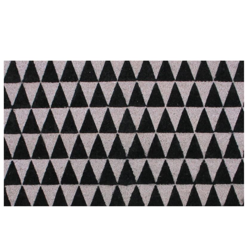 Black and Gray 3-Dimensional Triangle Print Doormat 17 x 29
