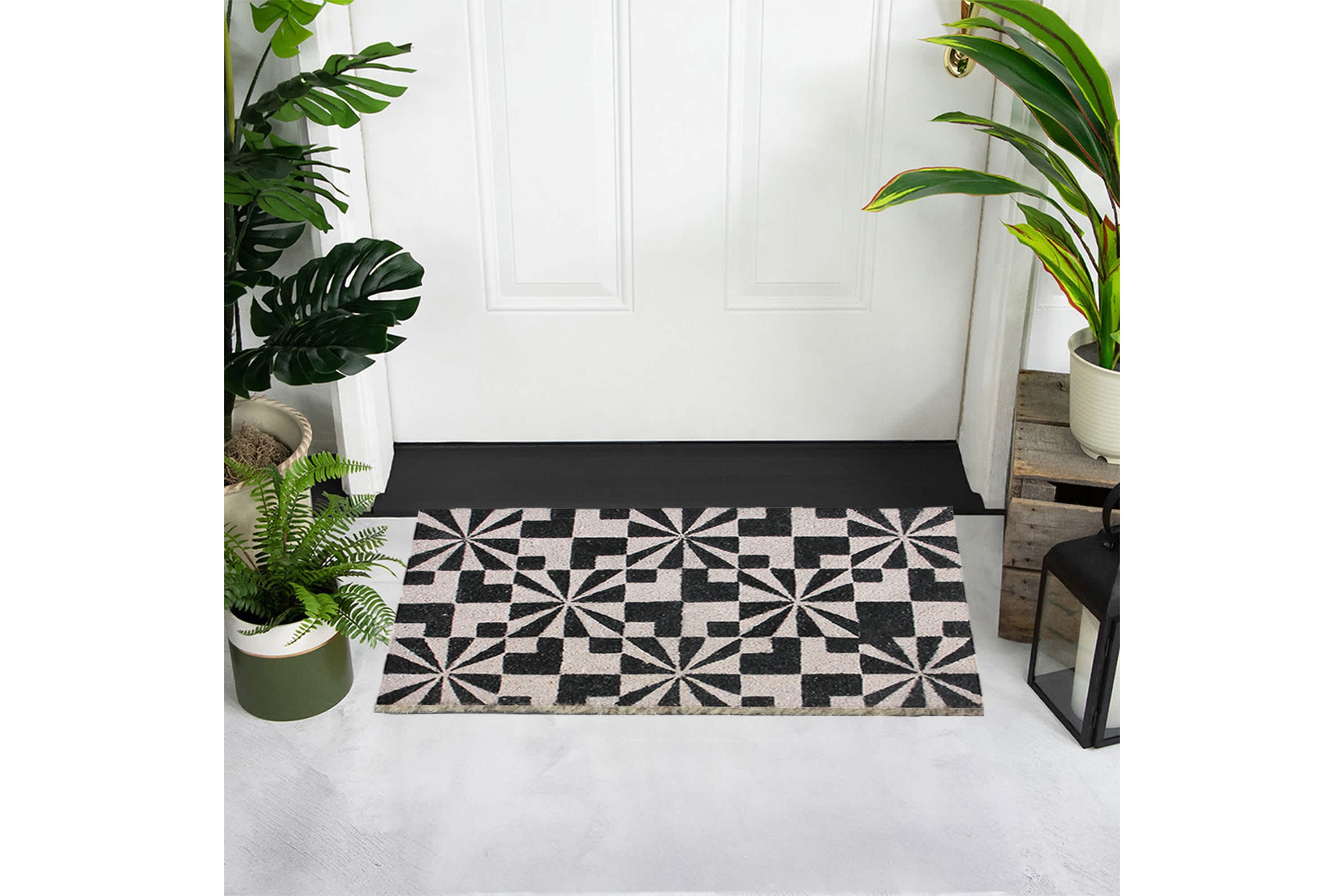 Black and Gray Abstract Rectangular Doormat 18" x 30"
