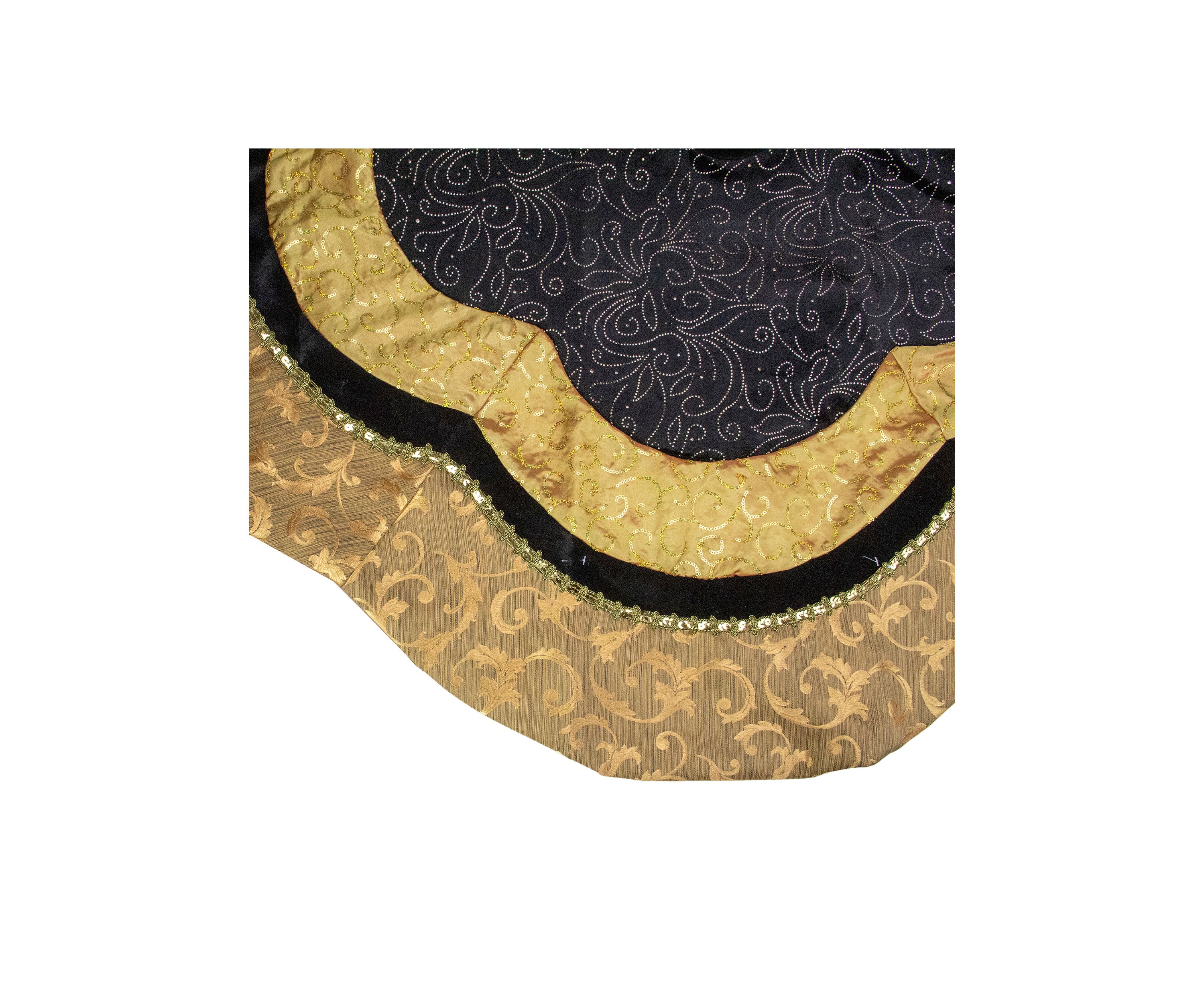 48Inch Black and Gold Velveteen Floral Scallop Christmas Tree Skirt