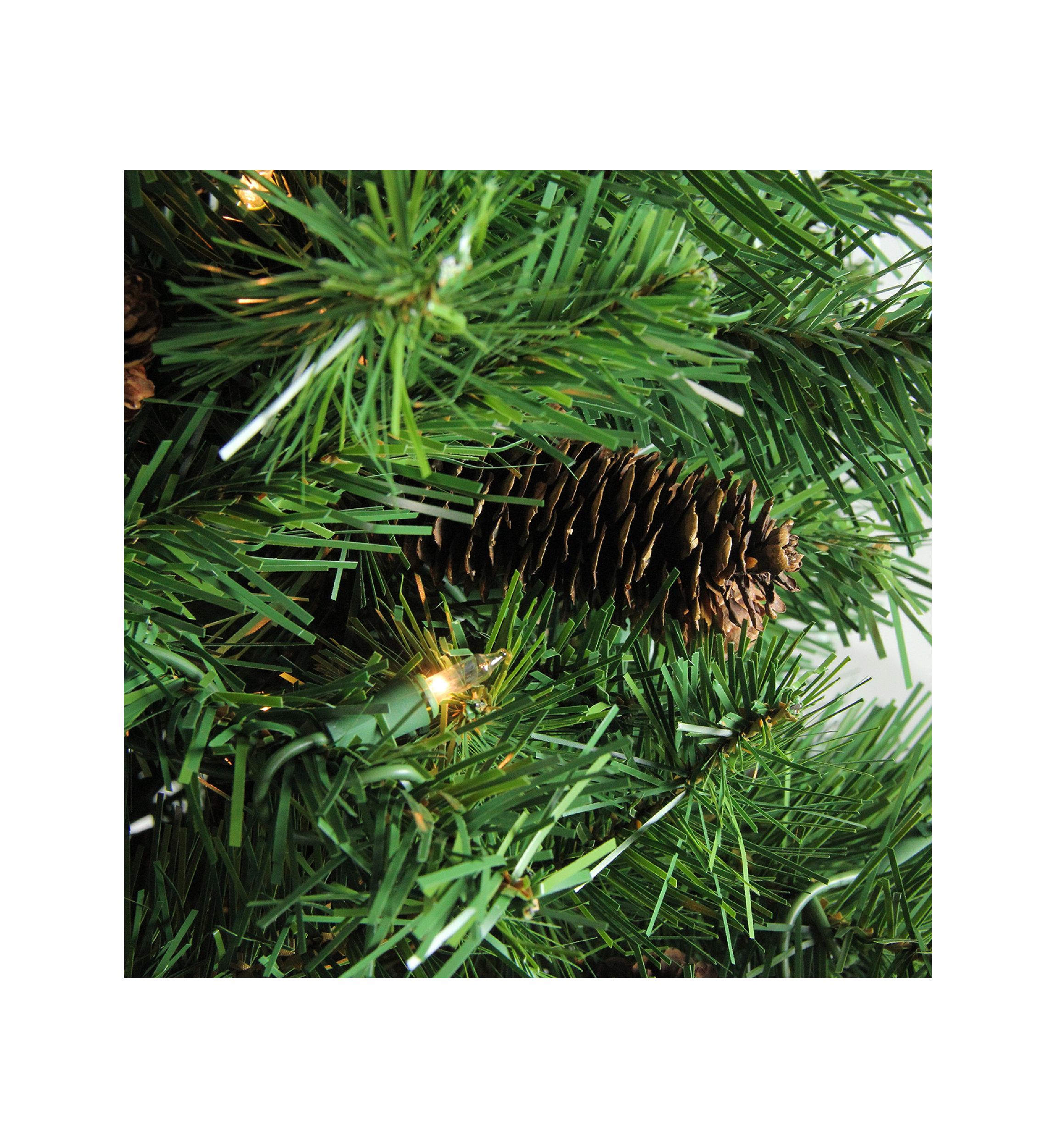 7.5 Pre-Lit Green Medium Pine Artificial Christmas Tree - Clear Lights