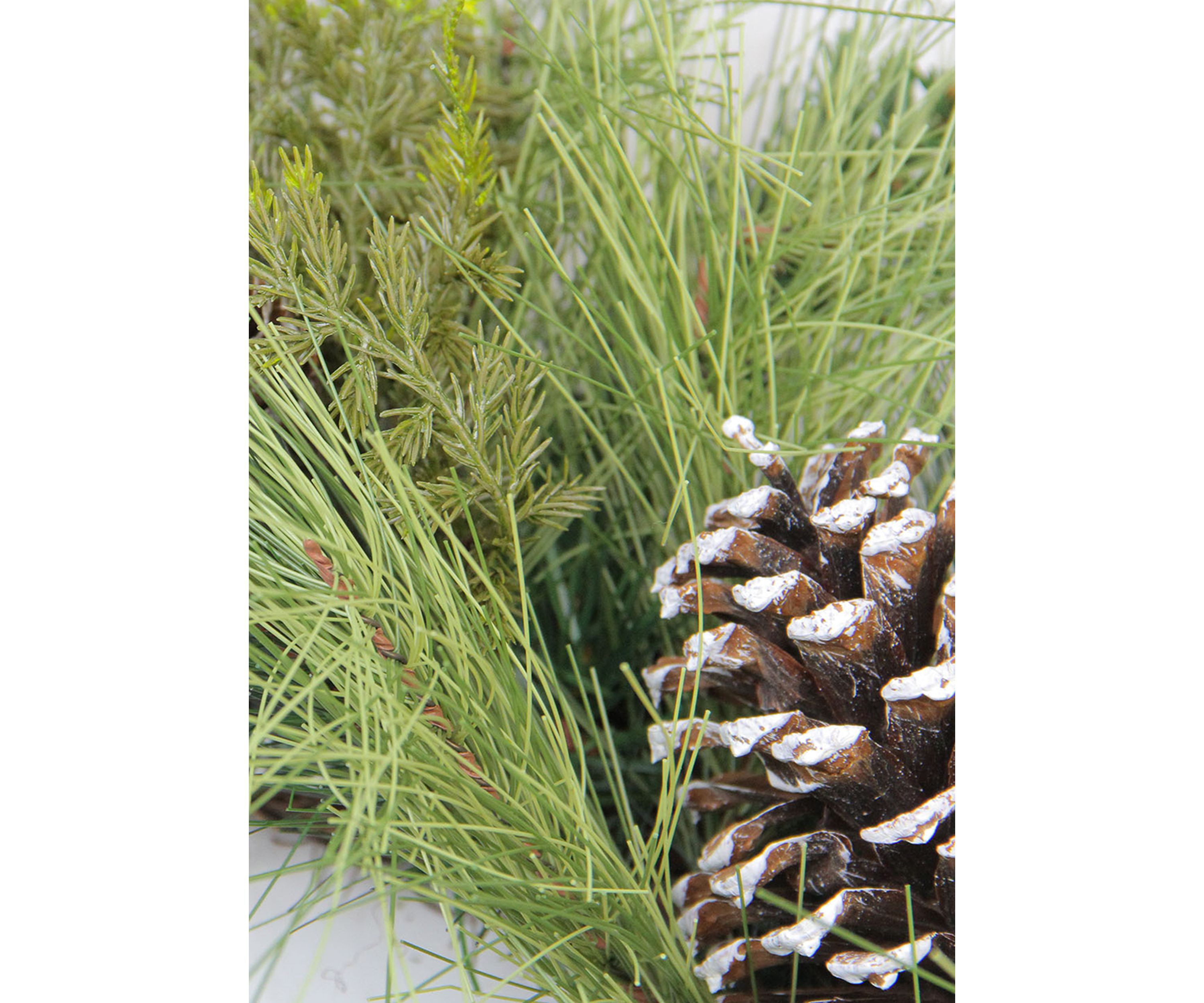 Mixed Long Needle Pine and Pine Cone Artificial Christmas Wreath - 28-Inch  Unlit