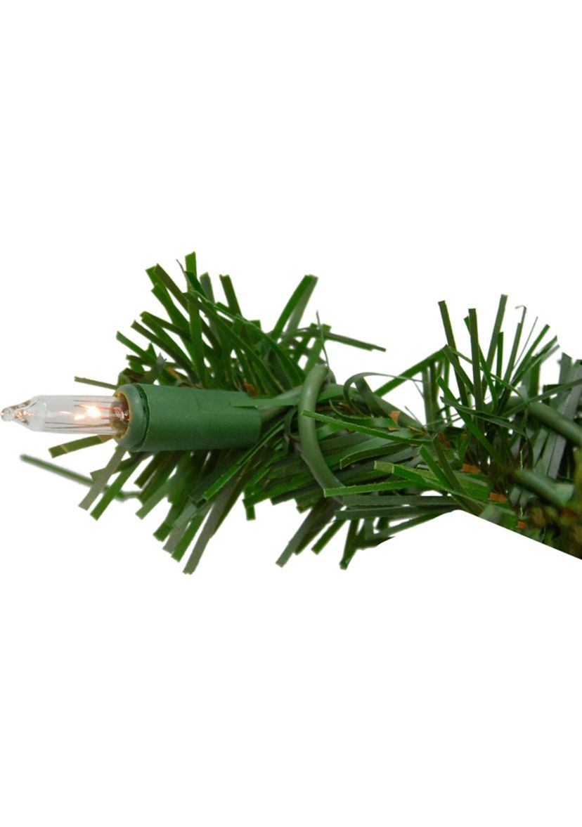18Inch Deluxe Windsor Pine Artificial Christmas Wreath - Clear Lights