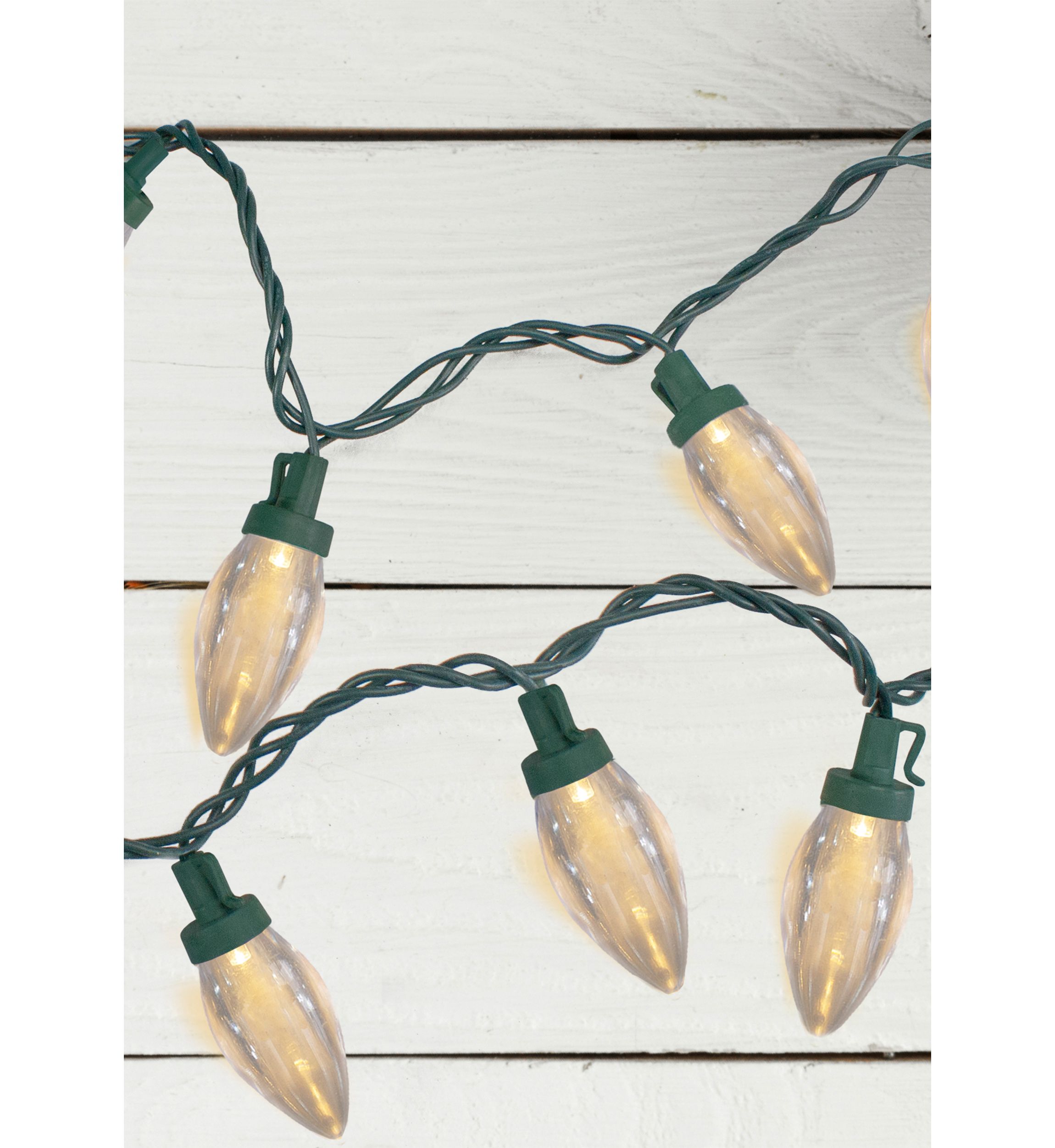 25 Warm White LED C9 Christmas Lights - 16 ft Green Wire