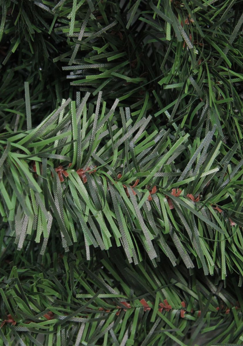 Colorado Spruce Artificial Christmas Wreath - 60-Inch  Unlit