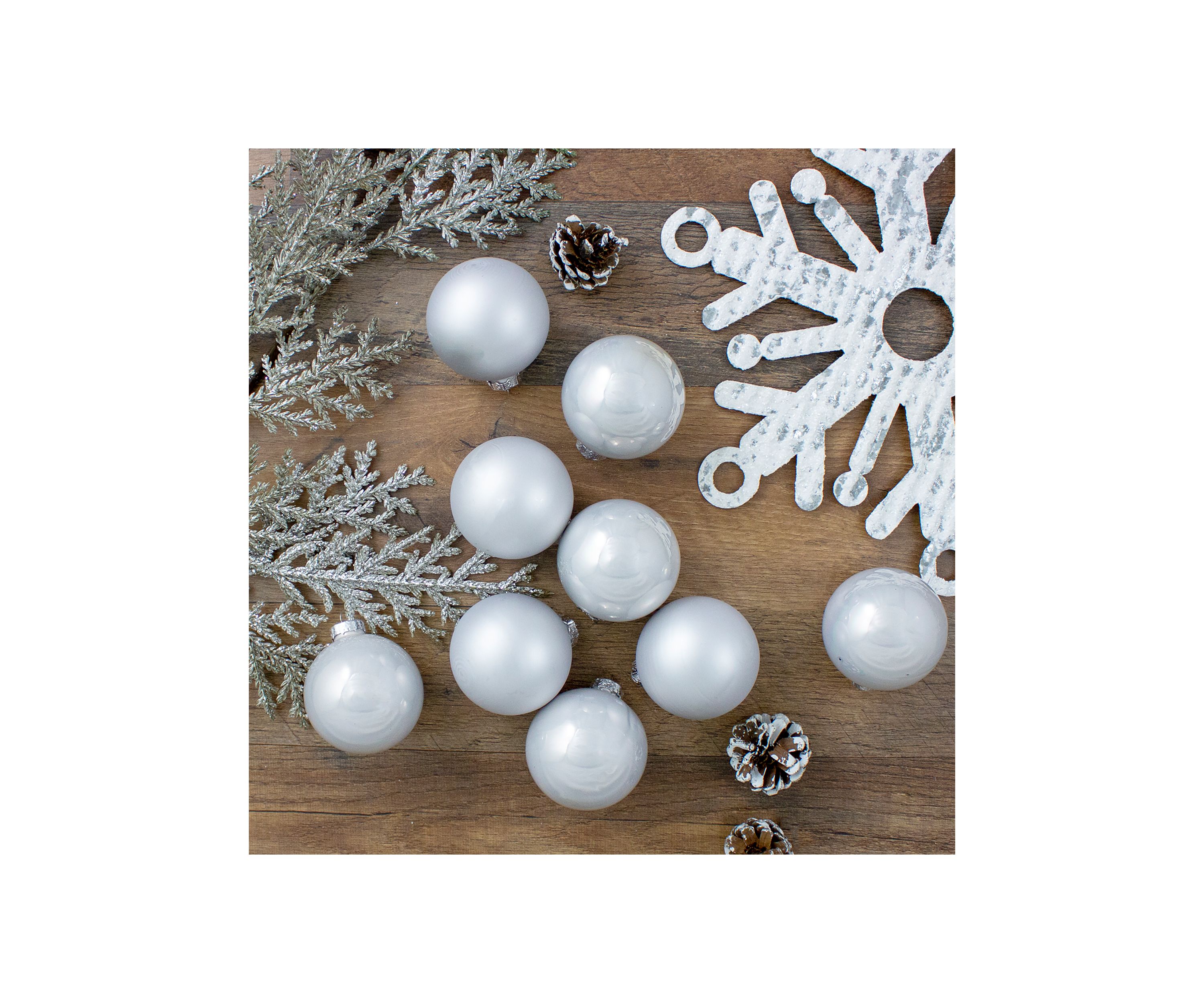 9ct Shiny and Matte White Glass Ball Christmas Ornaments 2.5Inch (65mm)