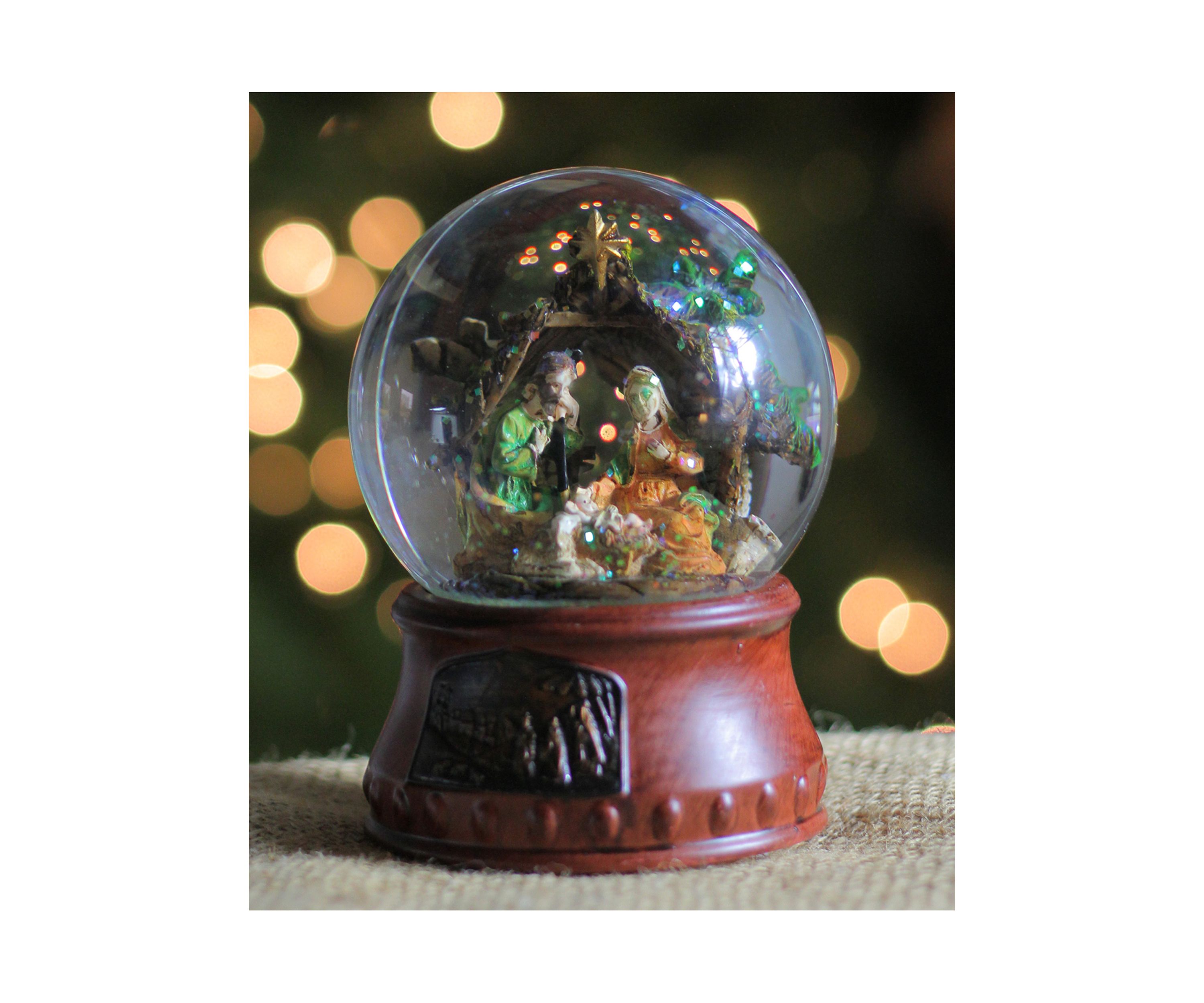 5.5Inch Christmas Nativity Musical Snow Globe