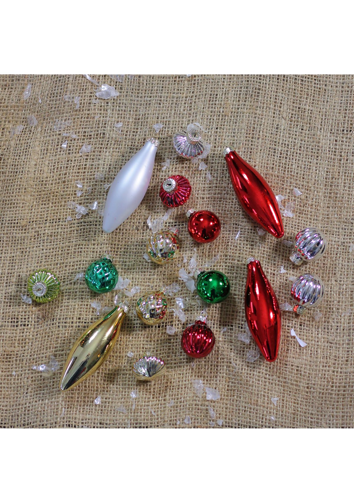 16ct Red and Green Traditional Finial Christmas Ornaments - 4 Inch (101mm)