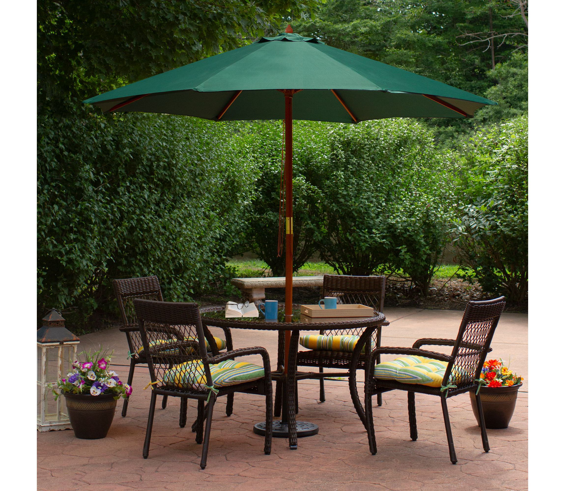 8.5ft Outdoor Patio Market Umbrella with Wooden Pole  Green
