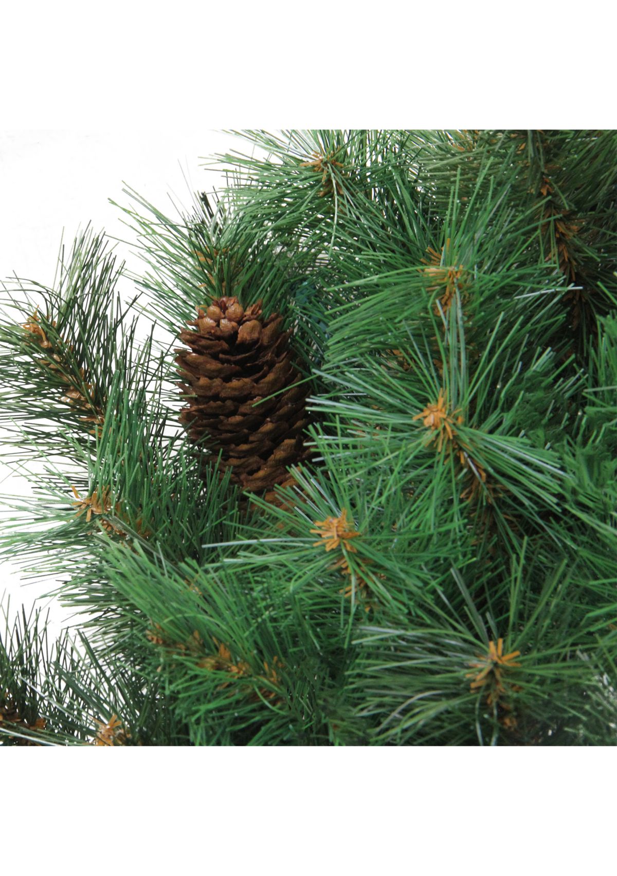 Royal Oregon Pine Artificial Christmas Wreath  36-Inch  Unlit