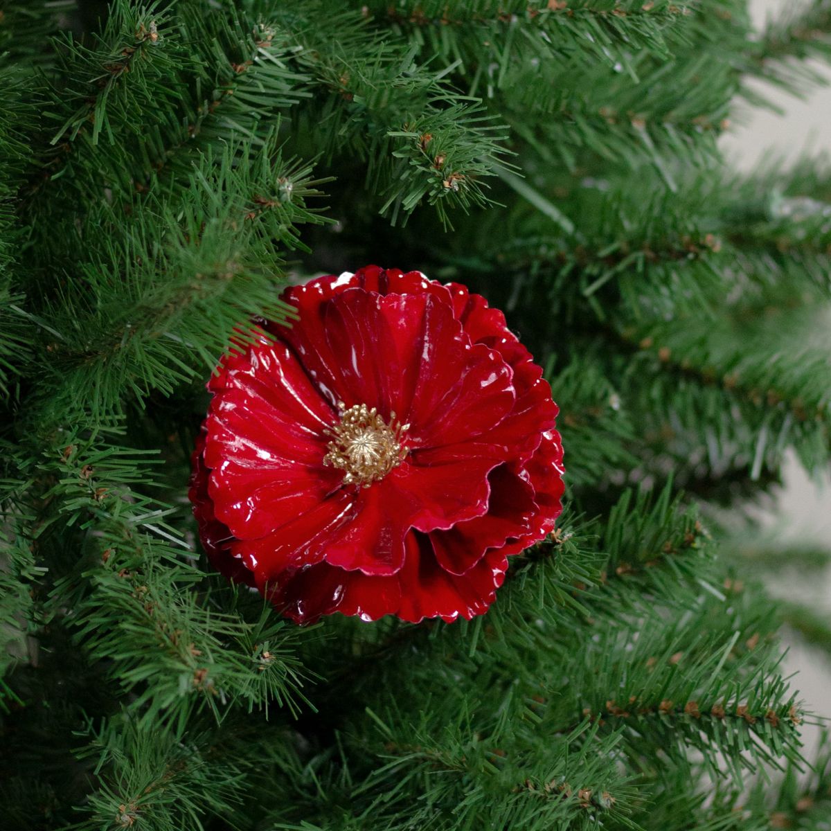 4.5inch Red and Gold Contemporary Poppy Christmas Clip