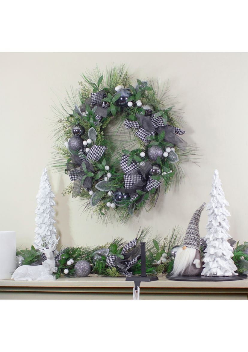 Houndstooth and White Berries Artificial Christmas Wreath - 24-Inch  Unlit