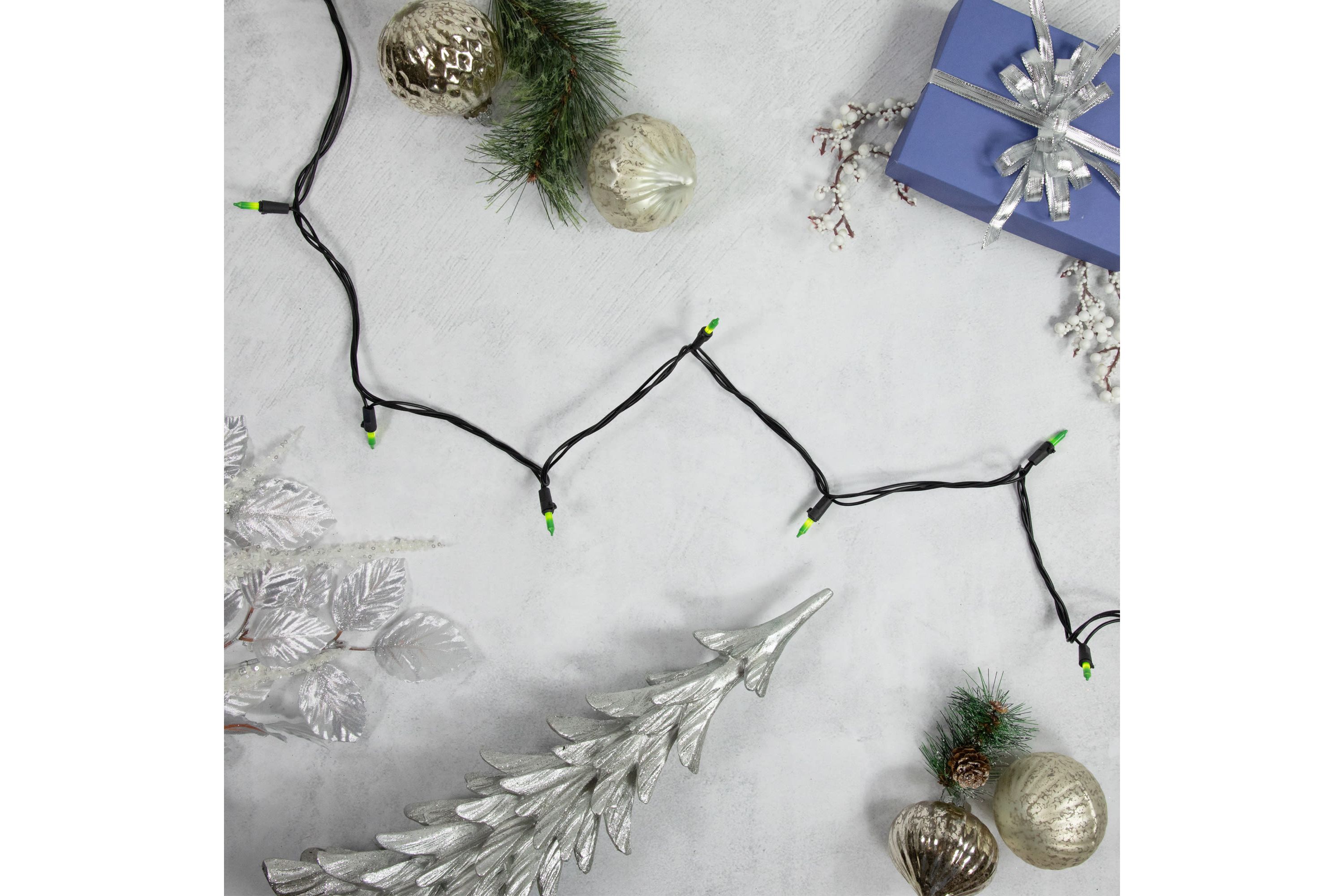 50-Count Opaque Green Mini Christmas Light Set- 24.5ft Black Wire