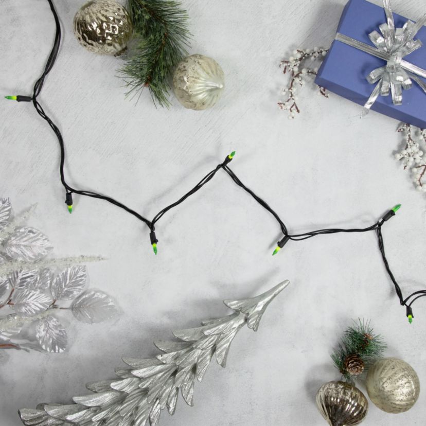 50-Count Opaque Green Mini Christmas Light Set- 24.5ft Black Wire