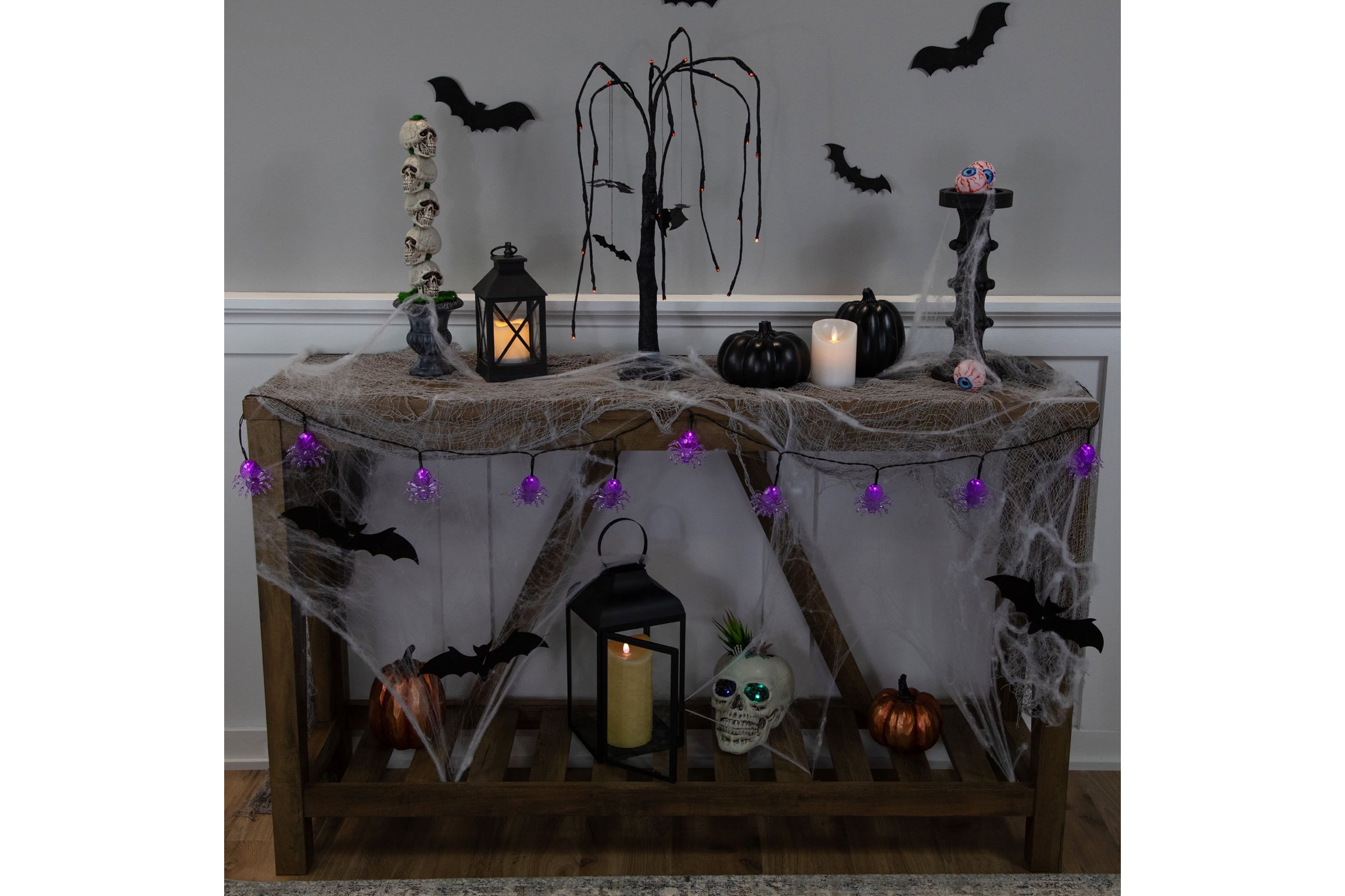 10-Count Pre-Lit LED Purple Spider Halloween Lights 6ft Black Wire