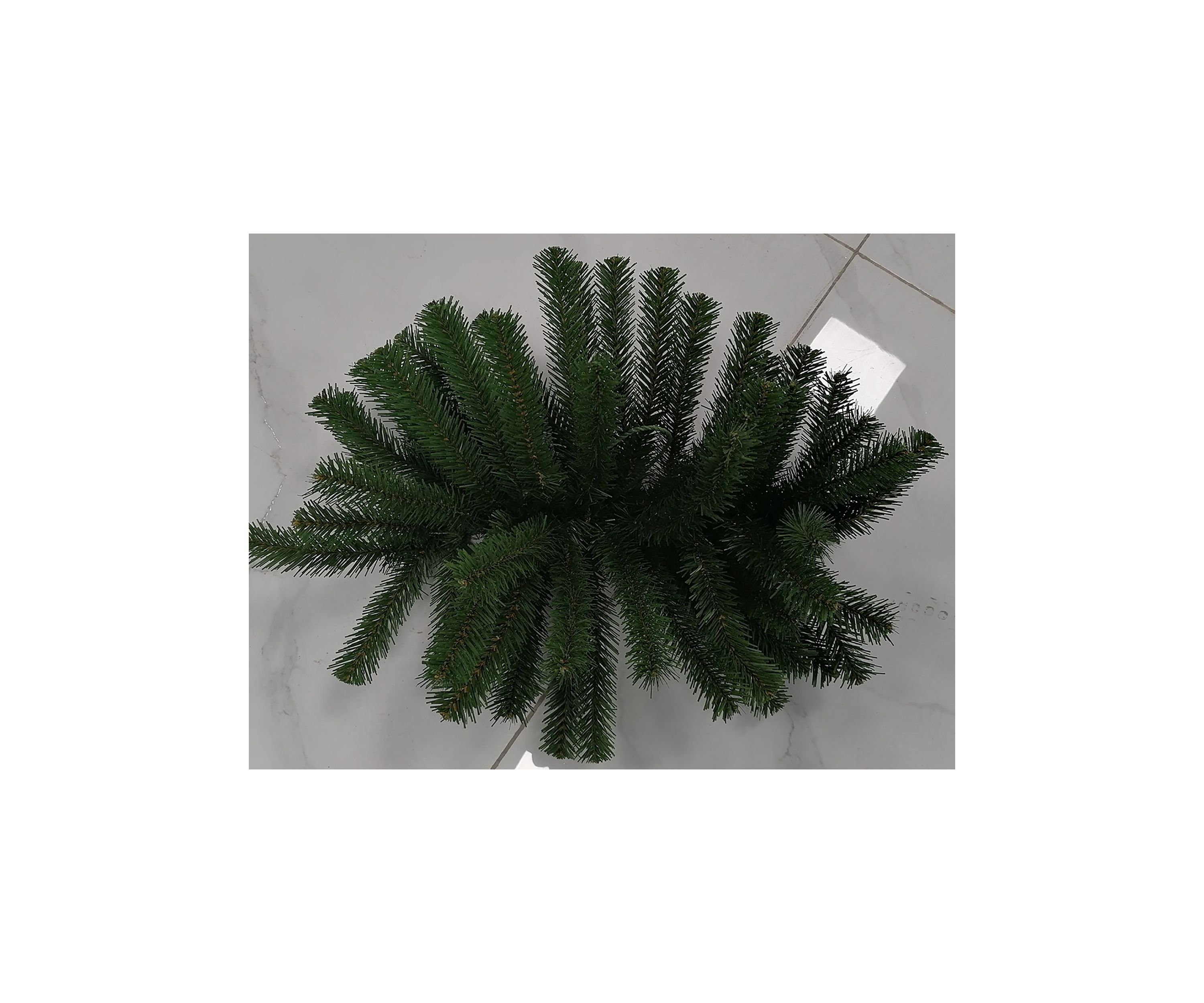 28Inch Deluxe Dorchester Pine Artificial Christmas Swag  Unlit