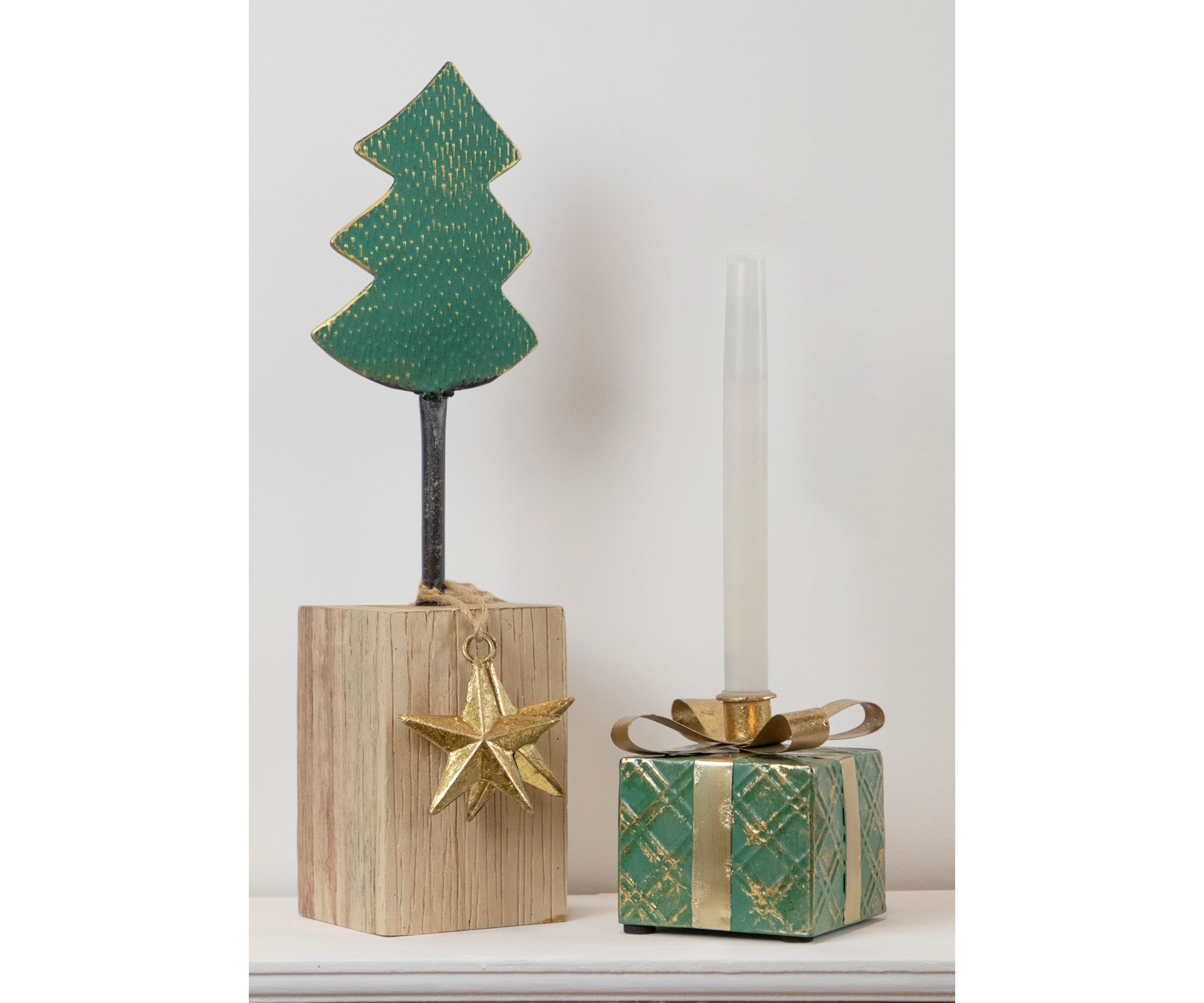 16.75Inch Green Metal Tree in Chunky Wood Base Christmas Decor