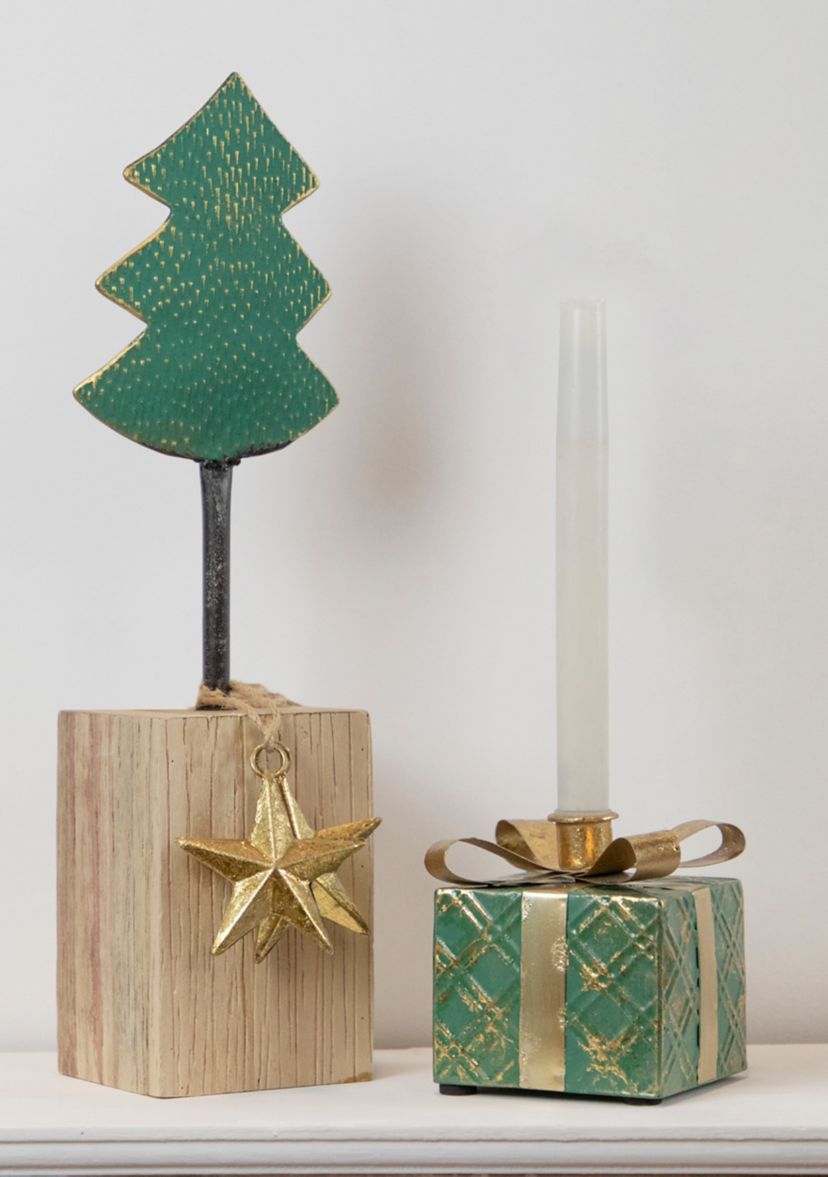 16.75Inch Green Metal Tree in Chunky Wood Base Christmas Decor