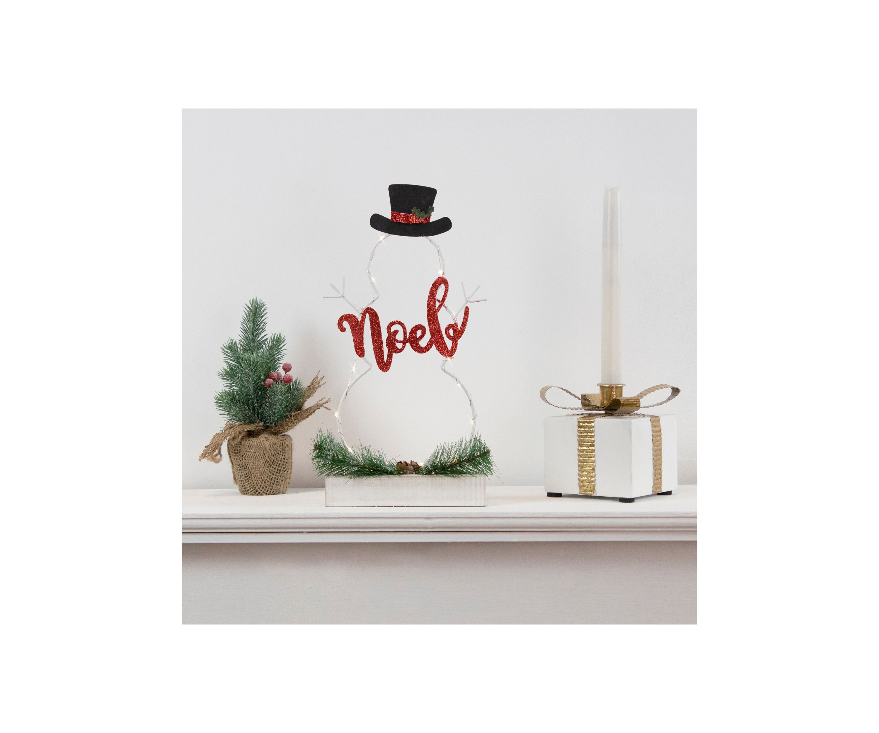 4.5Inch White Metal Gift Box Christmas Taper Candle Holder