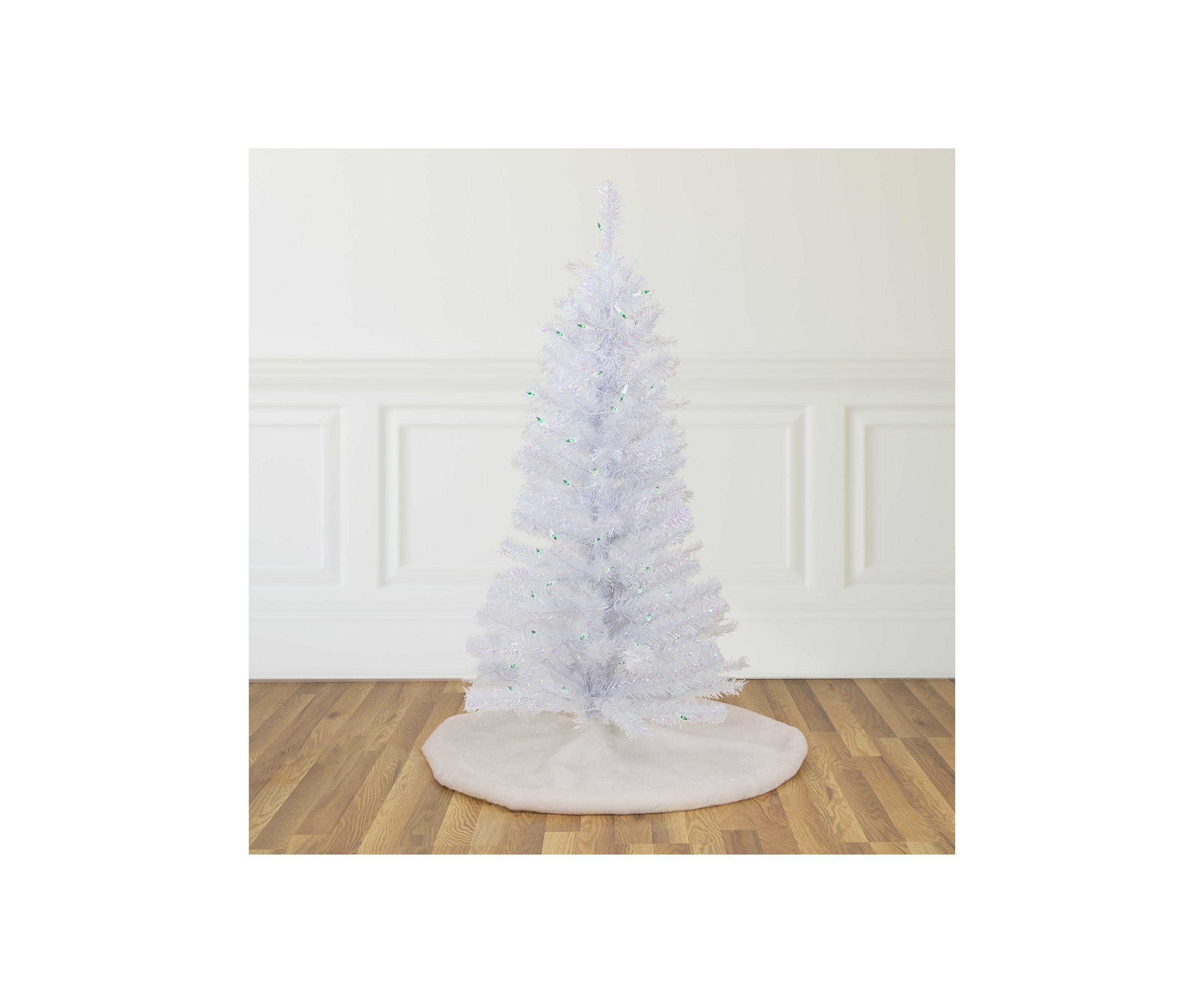 4 Pre-lit Rockport White Pine Artificial Christmas Tree  Green Lights