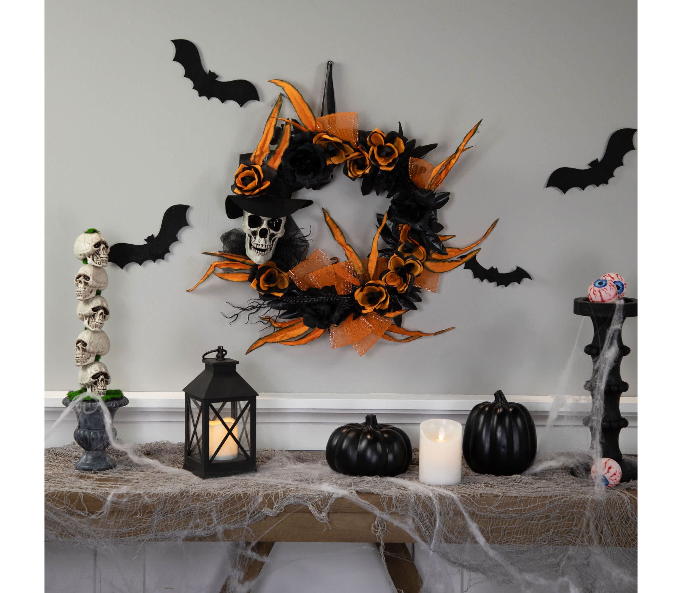 Skull with Black and Orange Roses Halloween Wreath  14-Inch  Unlit
