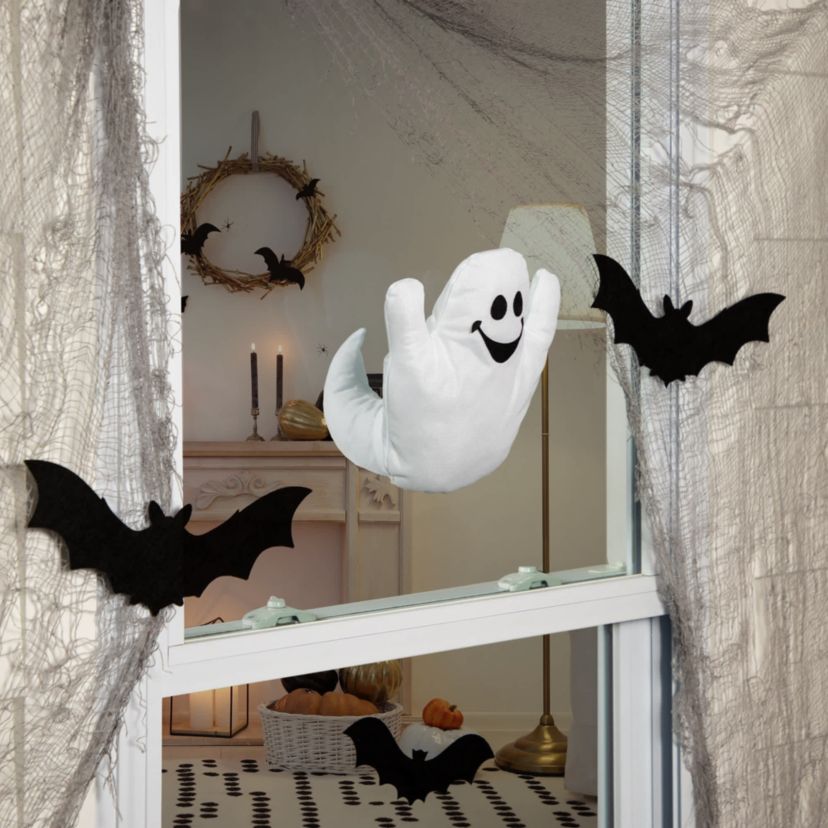 10" Ghastly Ghost 3-D Halloween Window Decoration