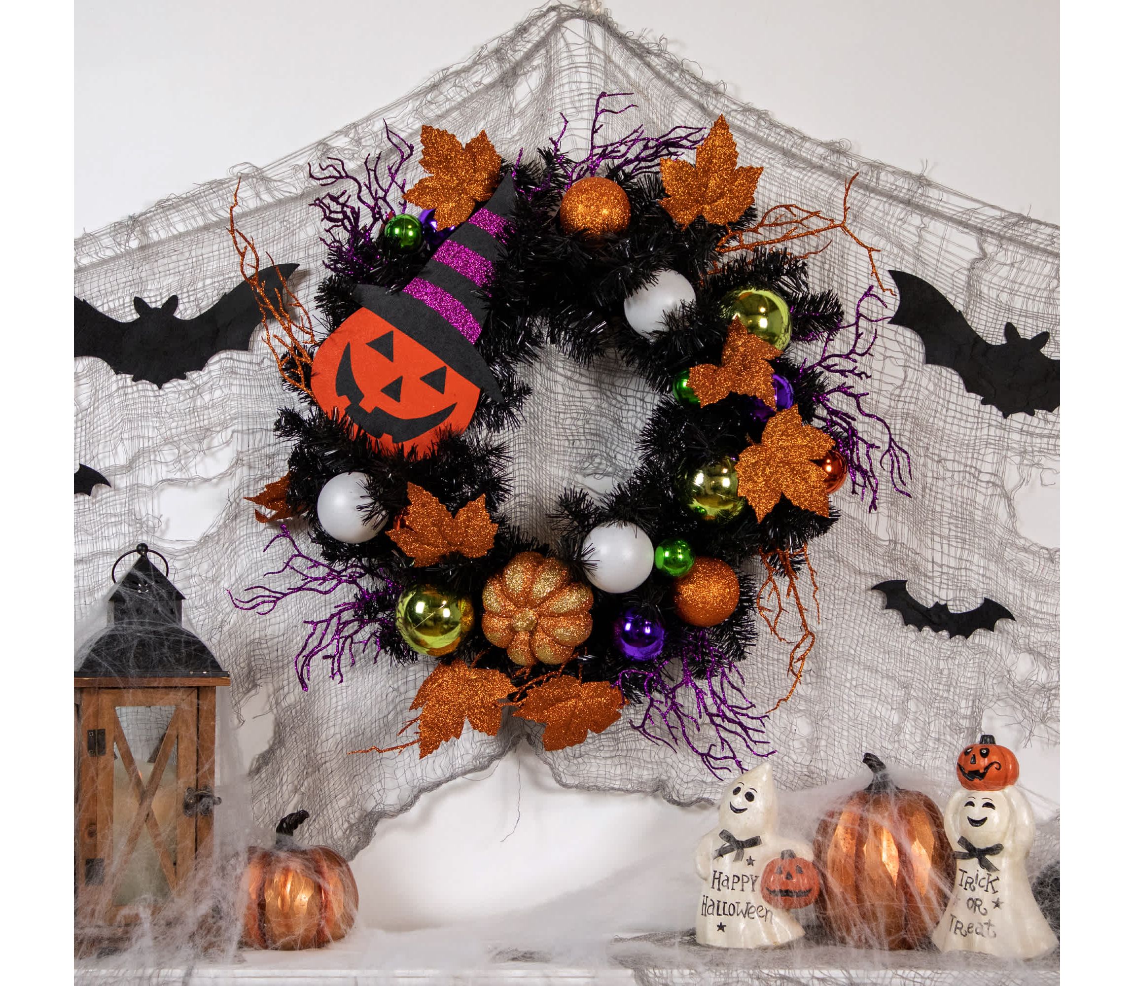 Jack-O-Lantern in Witches Hat Halloween Pine Wreath  24-Inch  Unlit