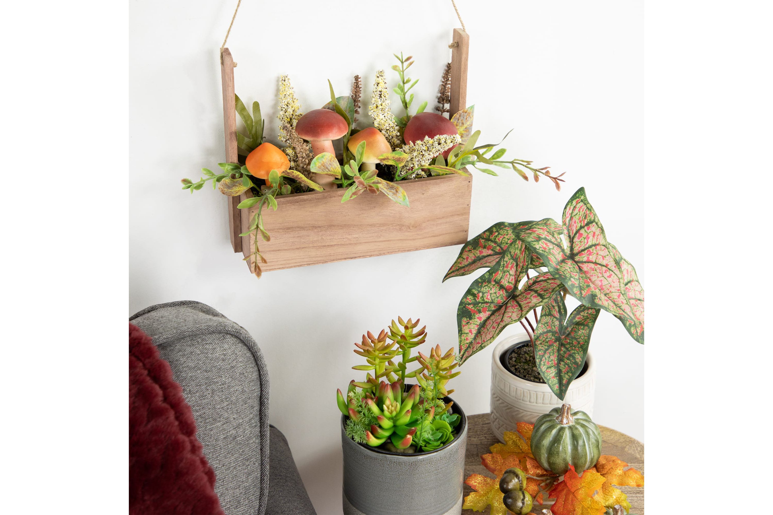 19inch Mushroom and Foliage Wooden Fall Harvest Hanging Basket