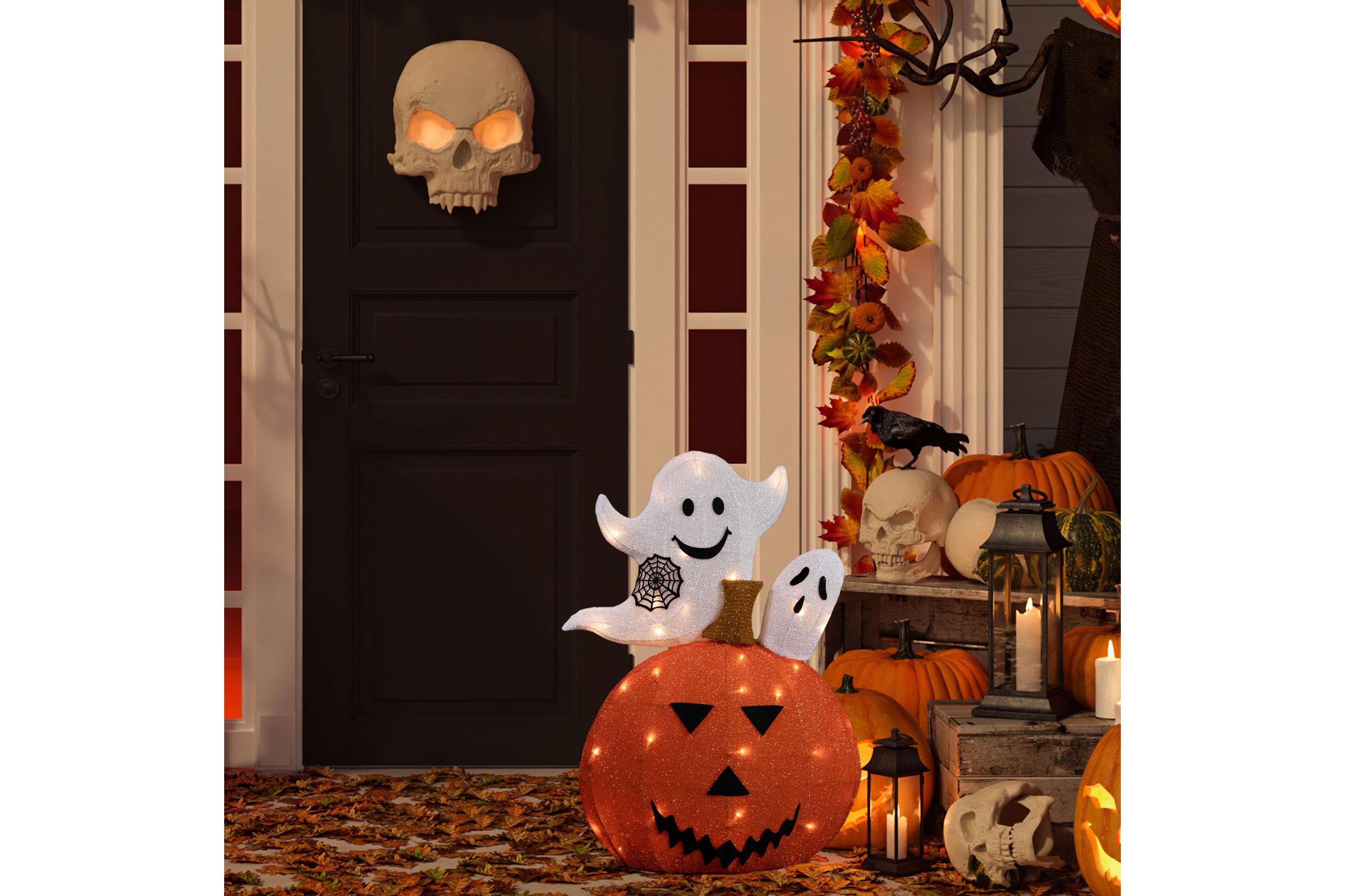 27.5" LED Lighted Battery Operated Jack-O-Lantern and Ghosts Halloween Decoration